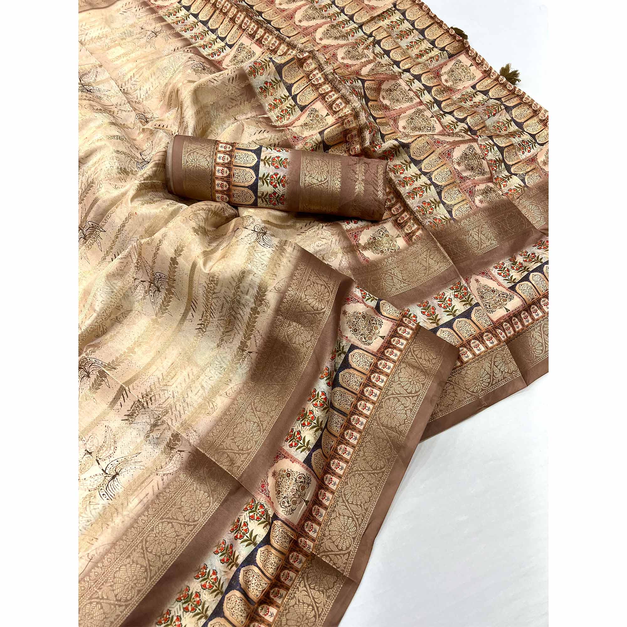 Brown Floral Woven With Digital Printed Art Silk Saree - Image 3