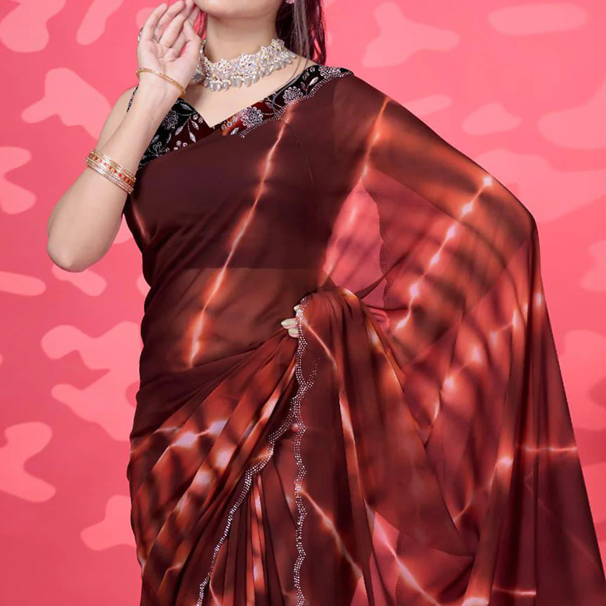 Brown Leheriya Printed Georgette Saree - Image 3