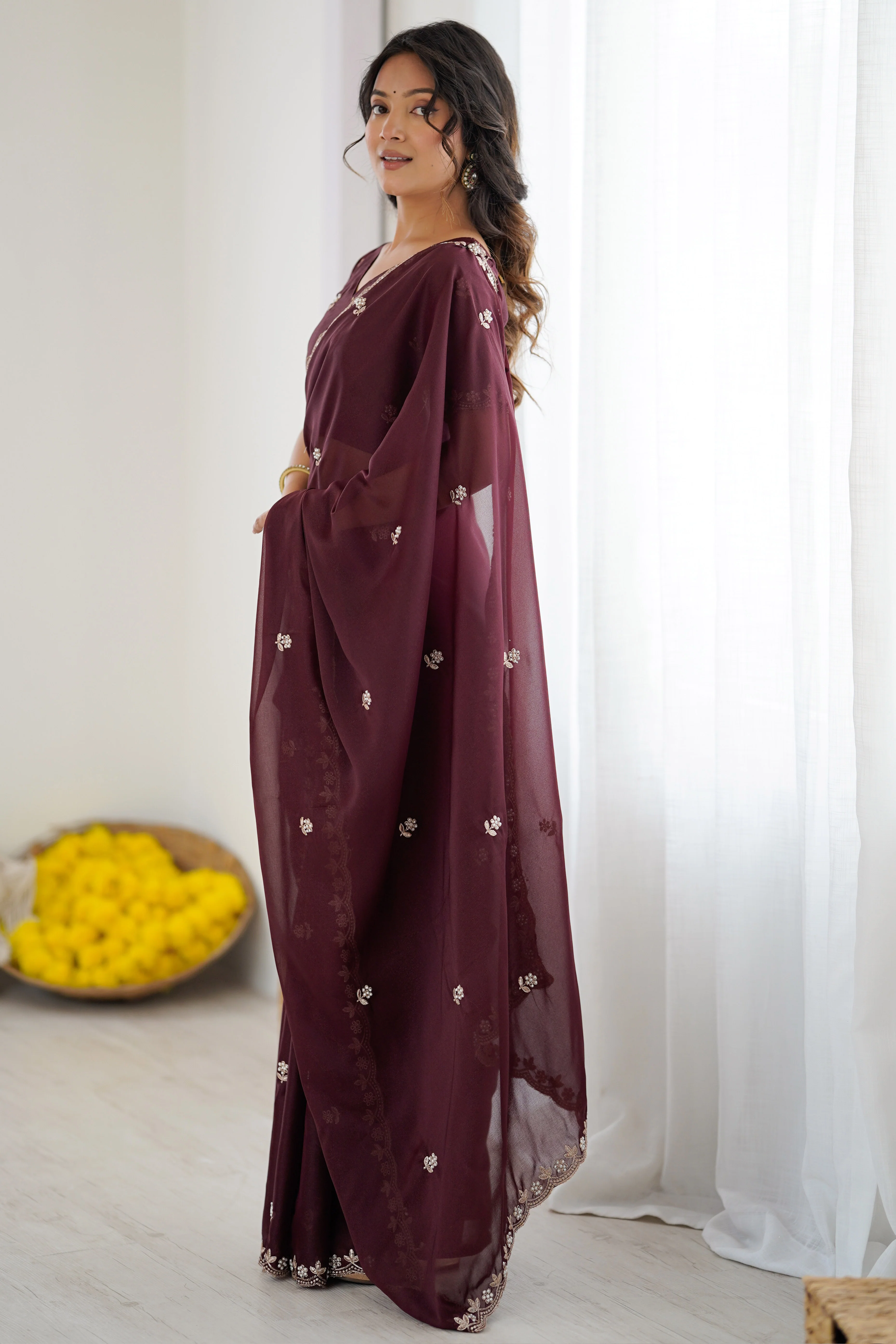 Brown Partywear Star Georgette Saree Adorned with Floral Embroidery and Beads Work - Image 5
