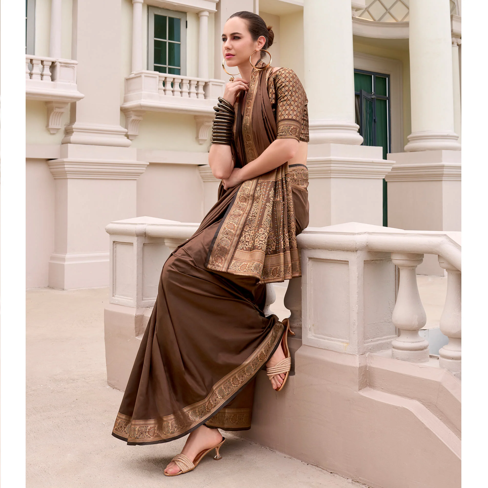 Brown Woven Banarasi Silk Saree With Zari Border - Image 4
