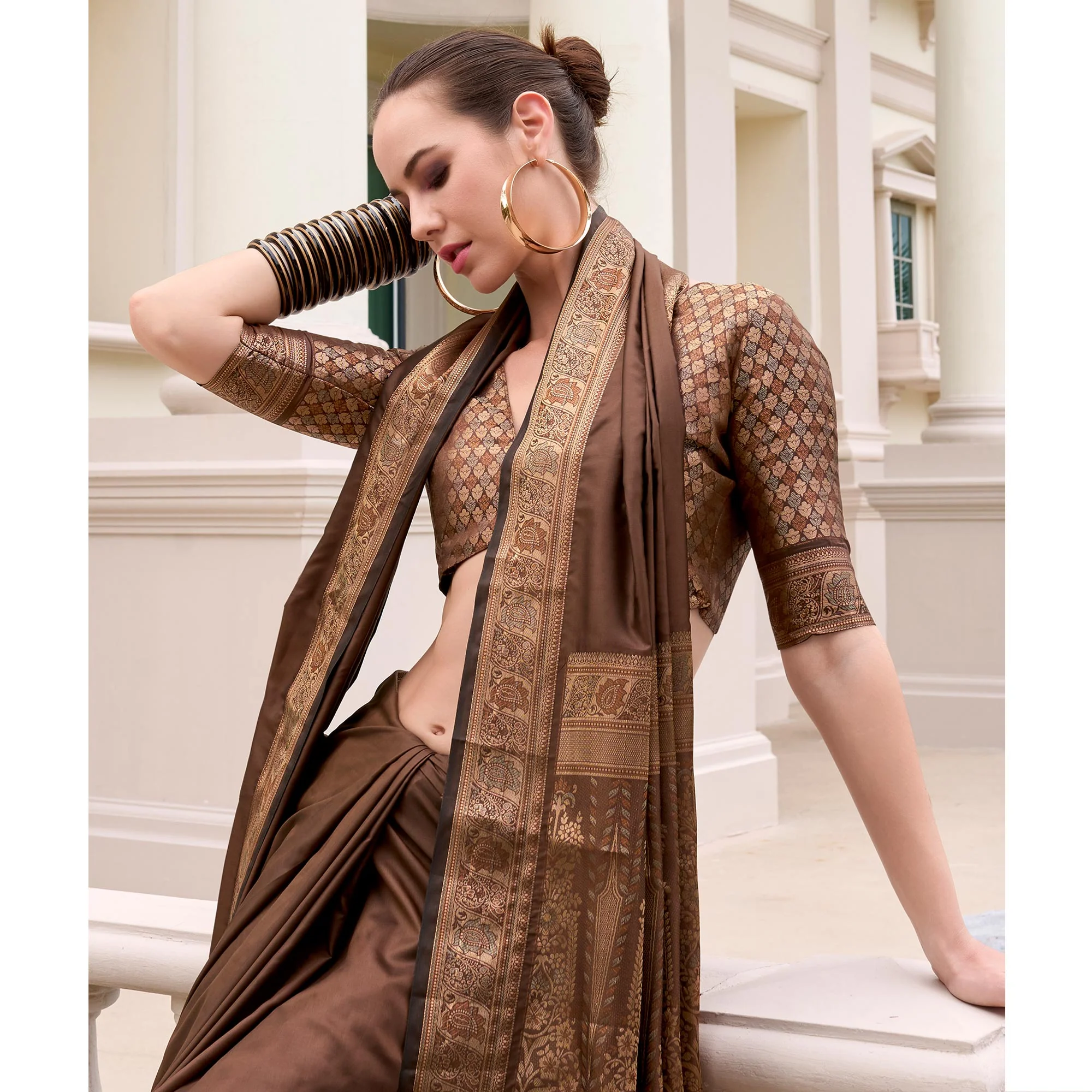 Brown Woven Banarasi Silk Saree With Zari Border - Image 5