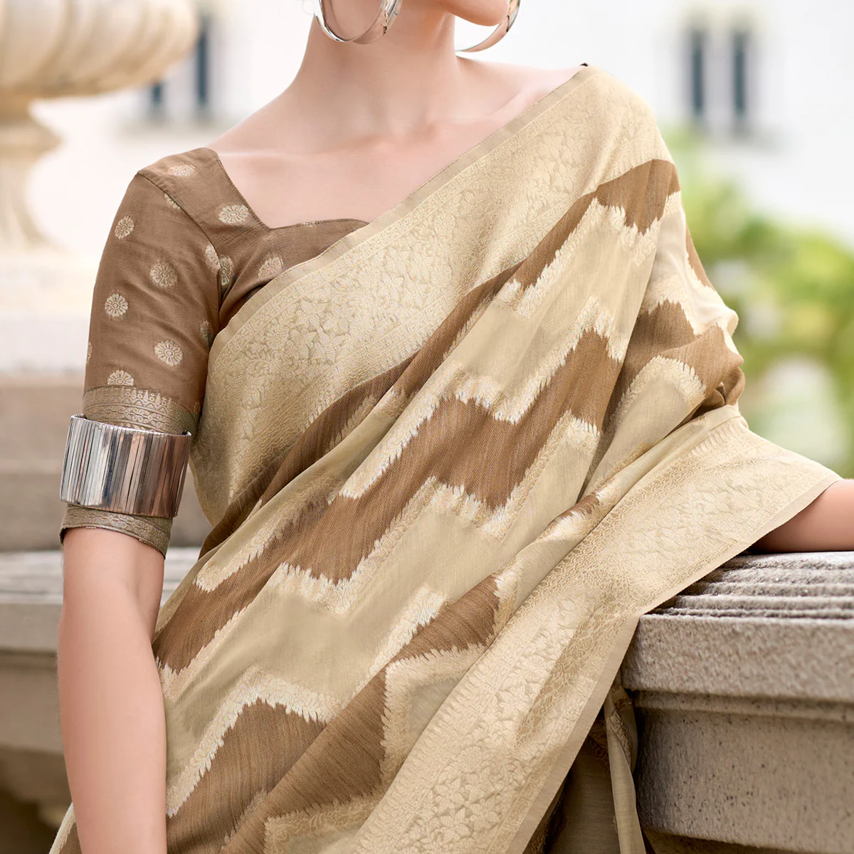 Brown Woven Cotton Silk Saree - Image 3
