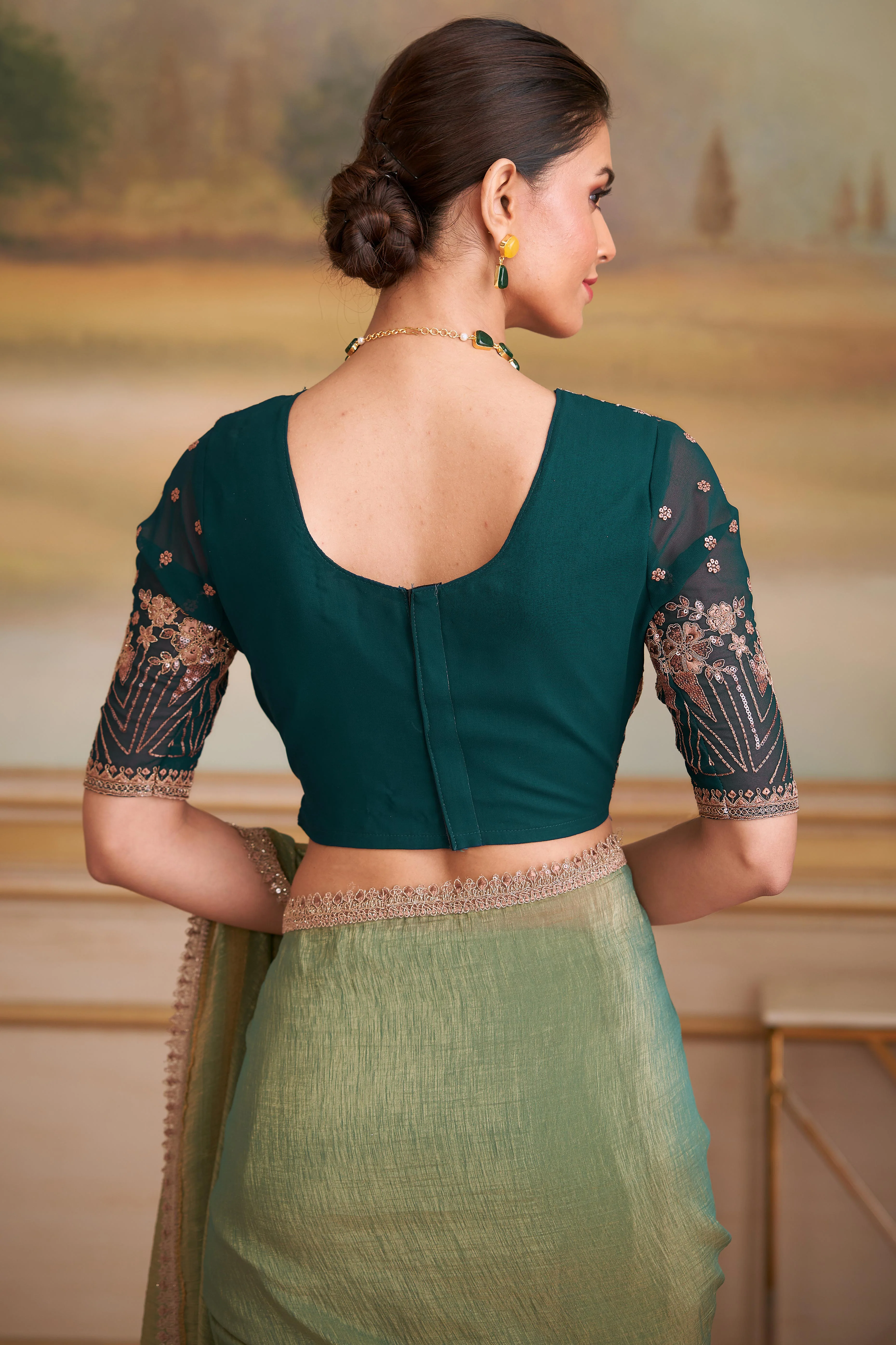 Captivating Pista Green Georgette Saree Beautified With Floral Sequins Embroidery Lace Border - Image 5