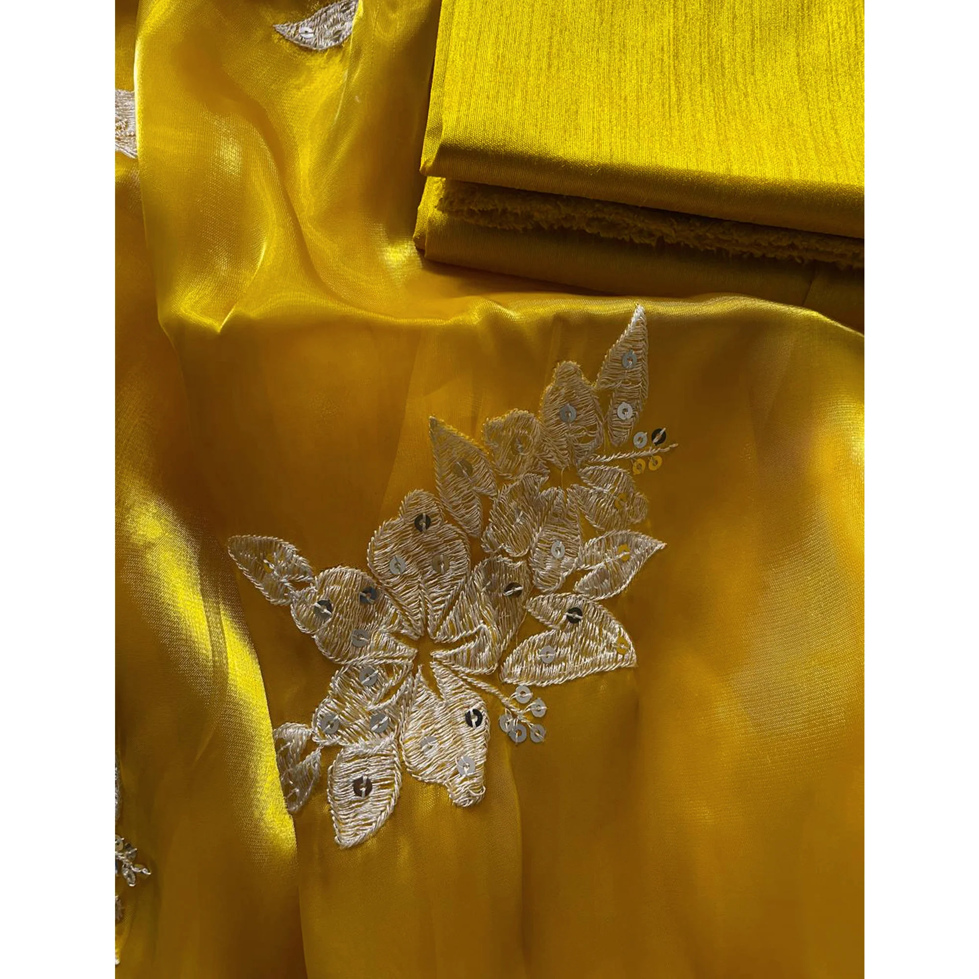 Captivating Yellow Floral Thread Embroidered Jimmy Choo Satin Saree With Gleaming Sequins Work - Image 4