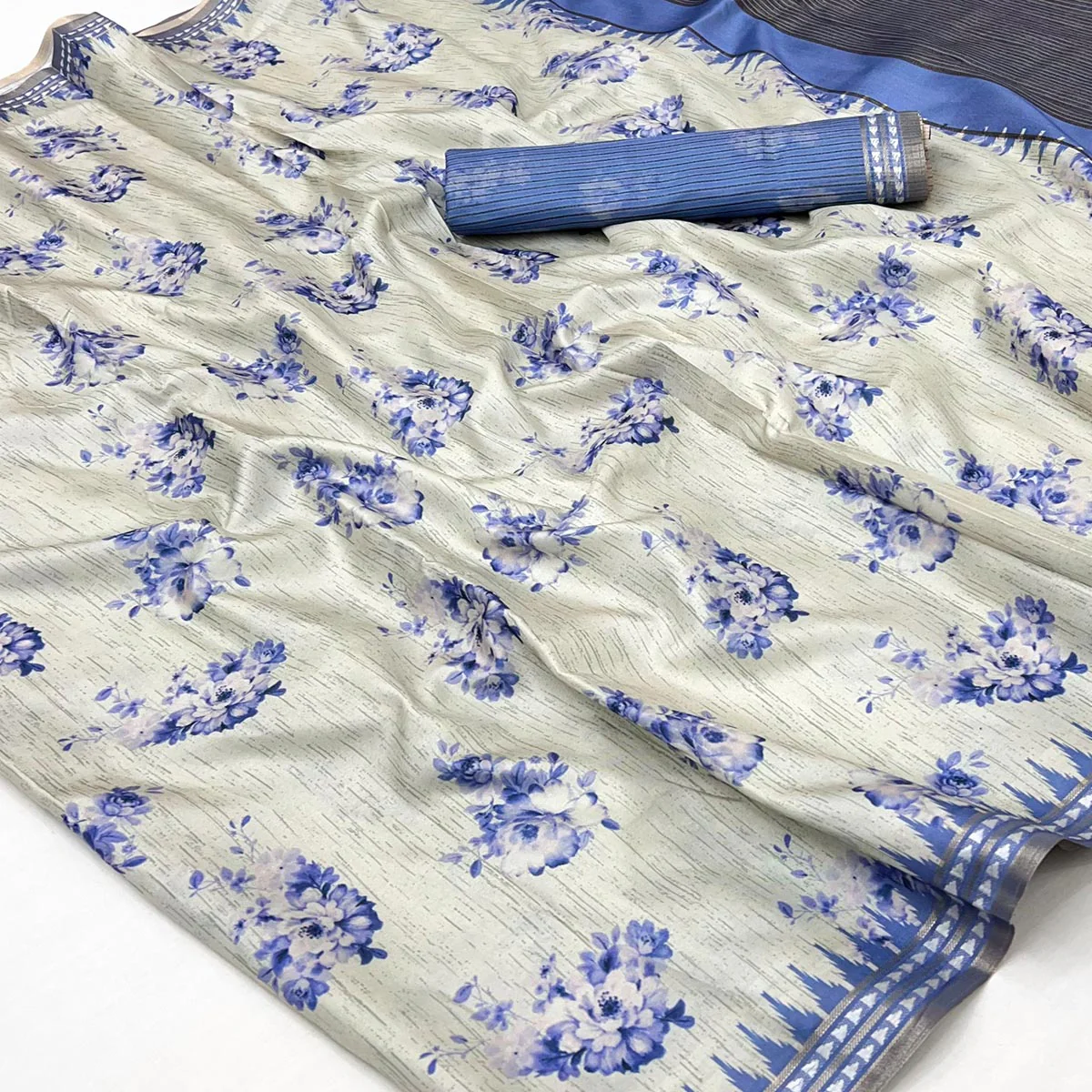 Charming Blue Silk Blend Saree Featuring Floral Digital Prints & Zari Border - Image 2