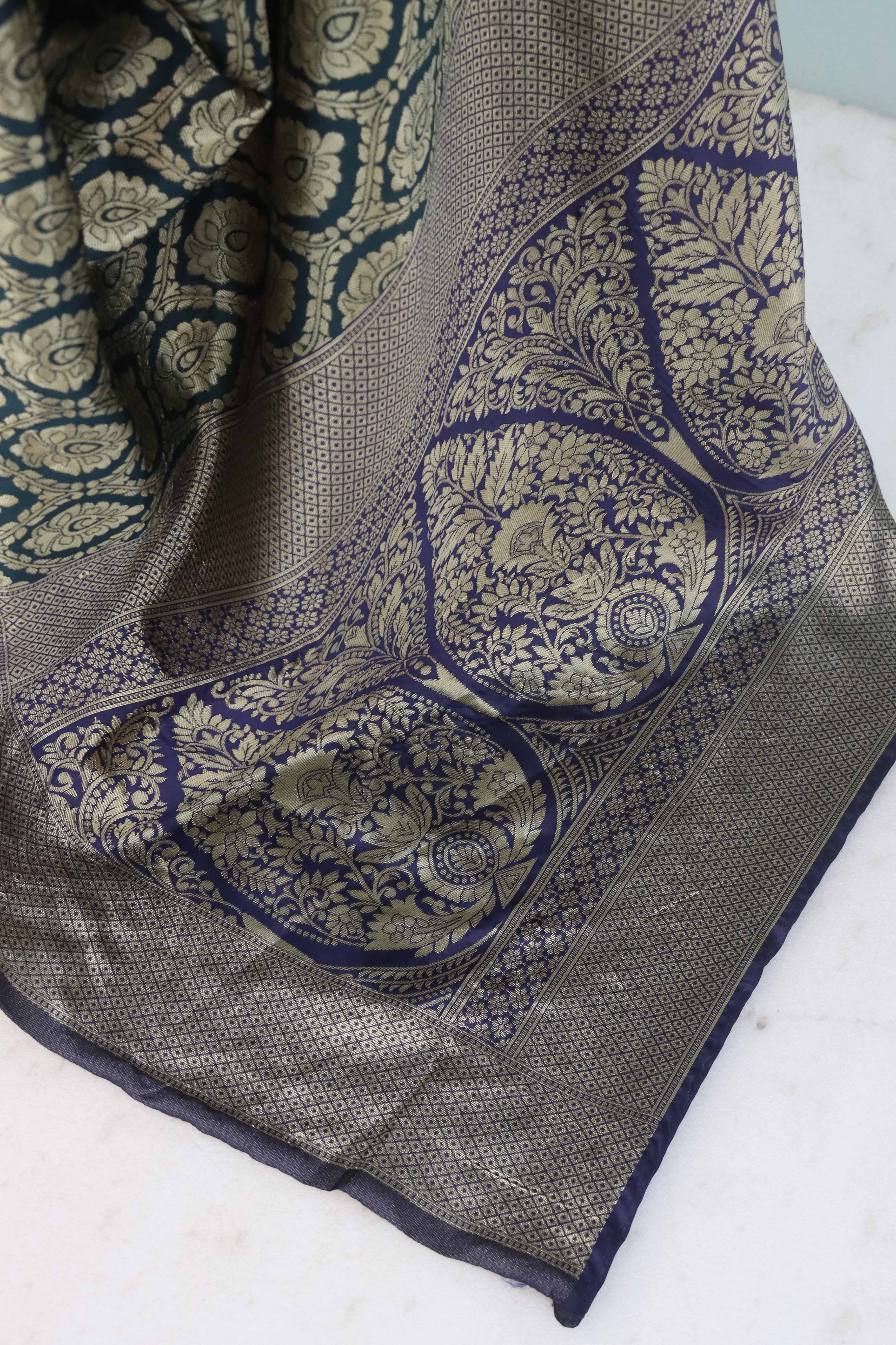 Charming Dark Teal Banarasi Silk Saree Adorned With Floral Zari Weaving - Image 6