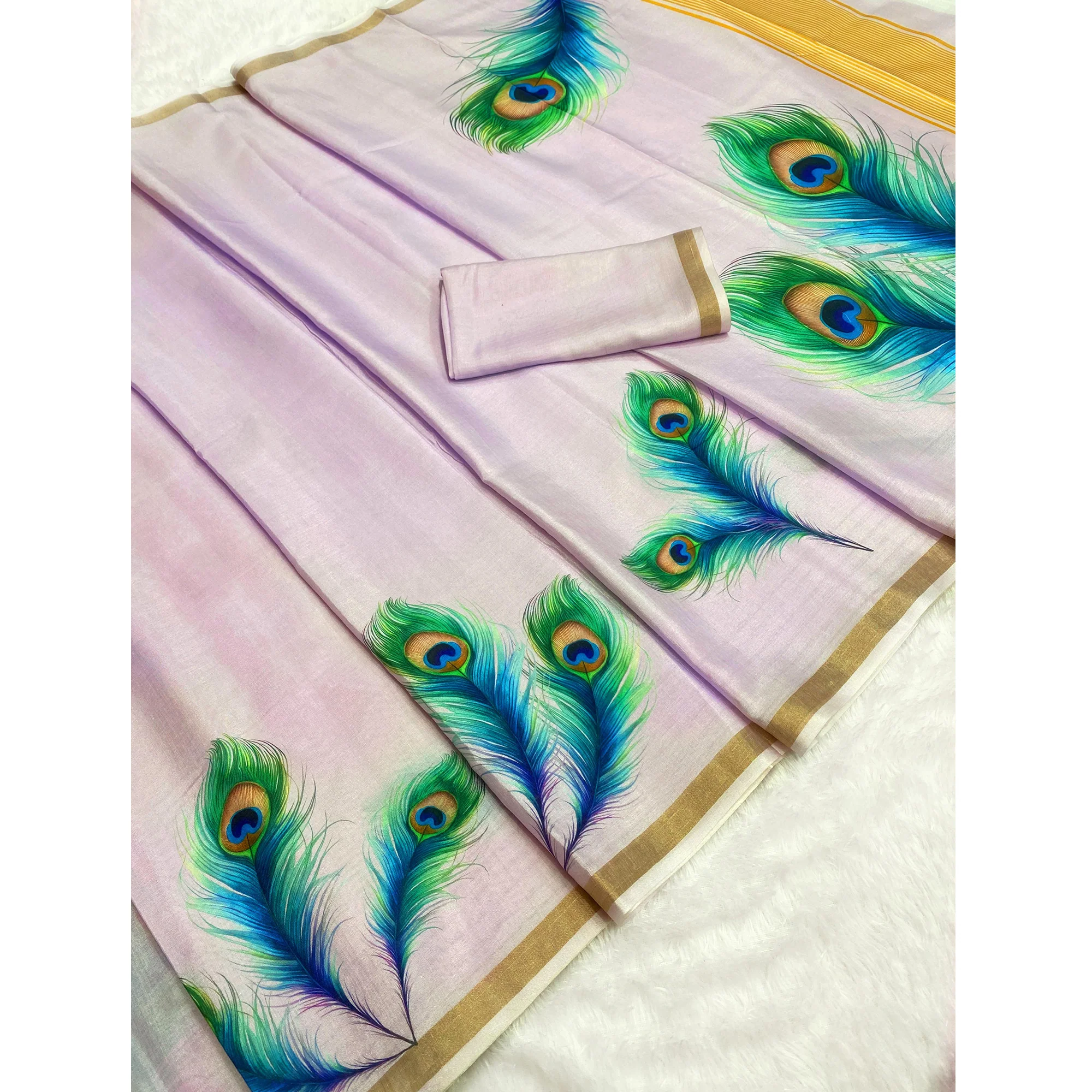 Charming Lavender Soft Tussar Cotton Silk Saree With Peacock Feathers Print - Image 4