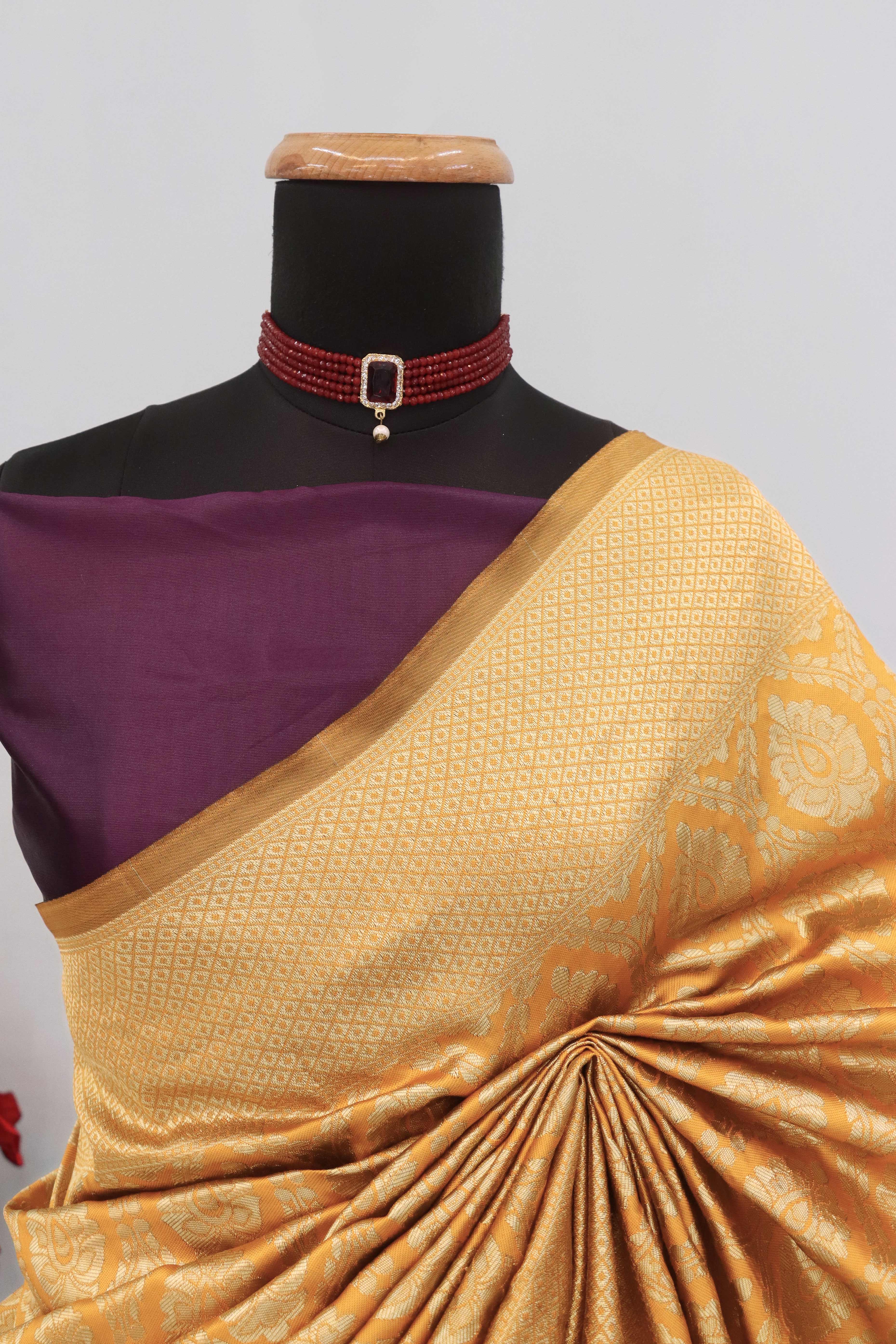 Charming Orange & Purple Banarasi Silk Saree Adorned With Floral Zari Weaving - Image 5