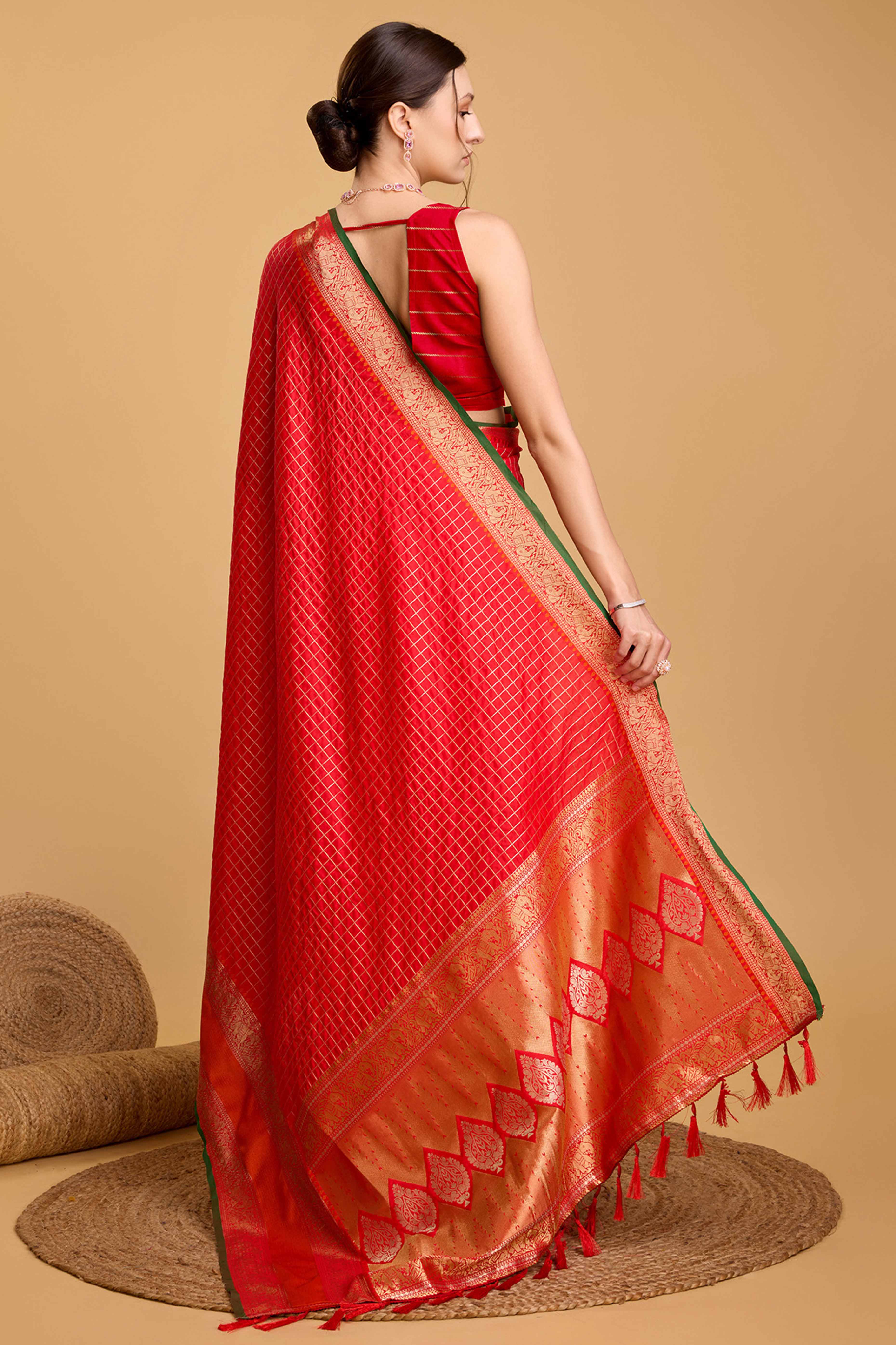 Cherry Red Zari Weaving Banarasi Silk Saree - Image 5