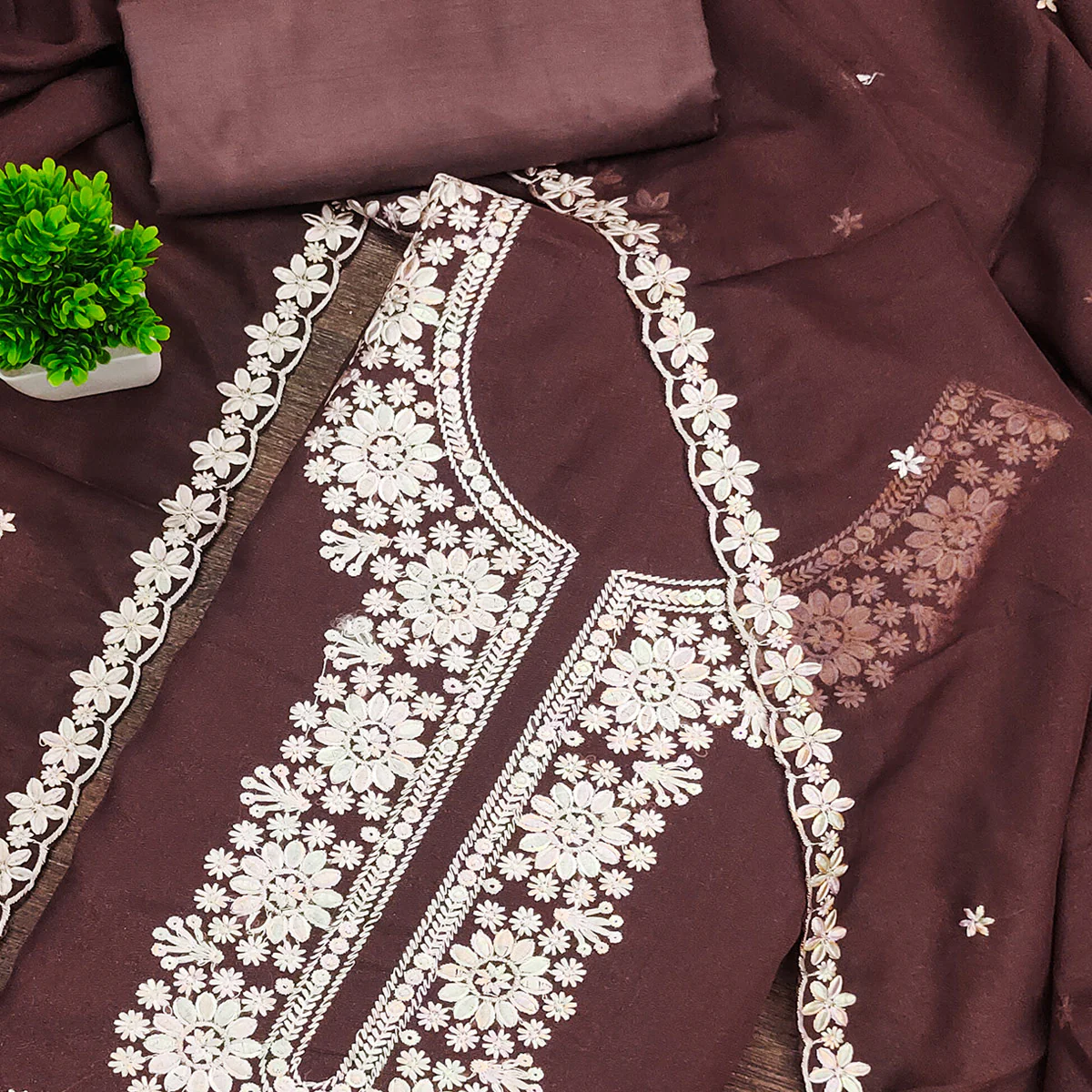 Chic Brown Floral Thread Embroidered Star Georgette Unstitched Suit Fabric - Image 2