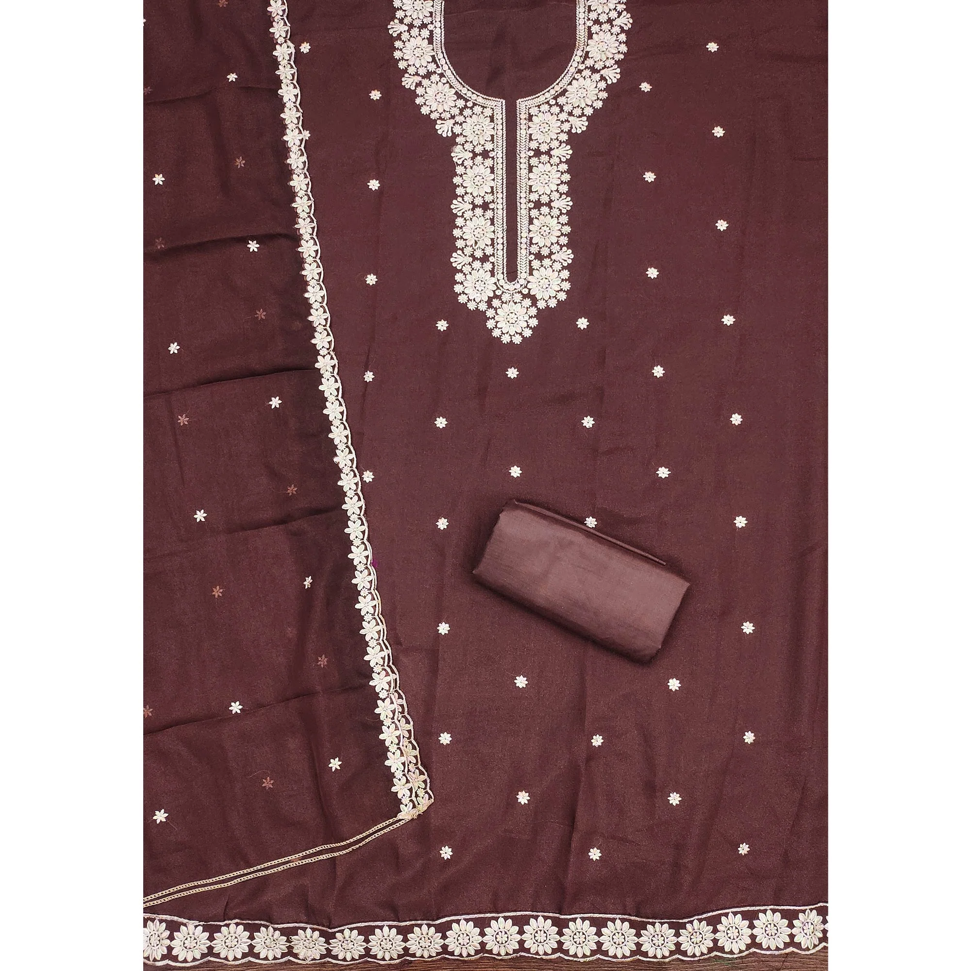 Chic Brown Floral Thread Embroidered Star Georgette Unstitched Suit Fabric - Image 4