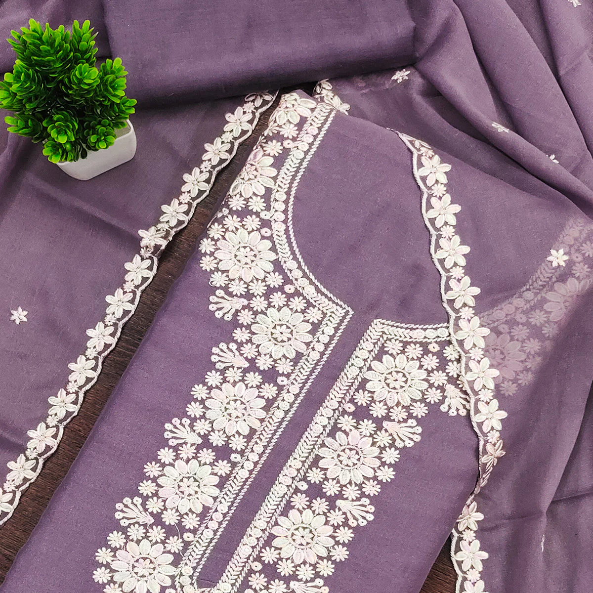Chic Lavender Floral Thread Embroidered Star Georgette Unstitched Suit Fabric - Image 2