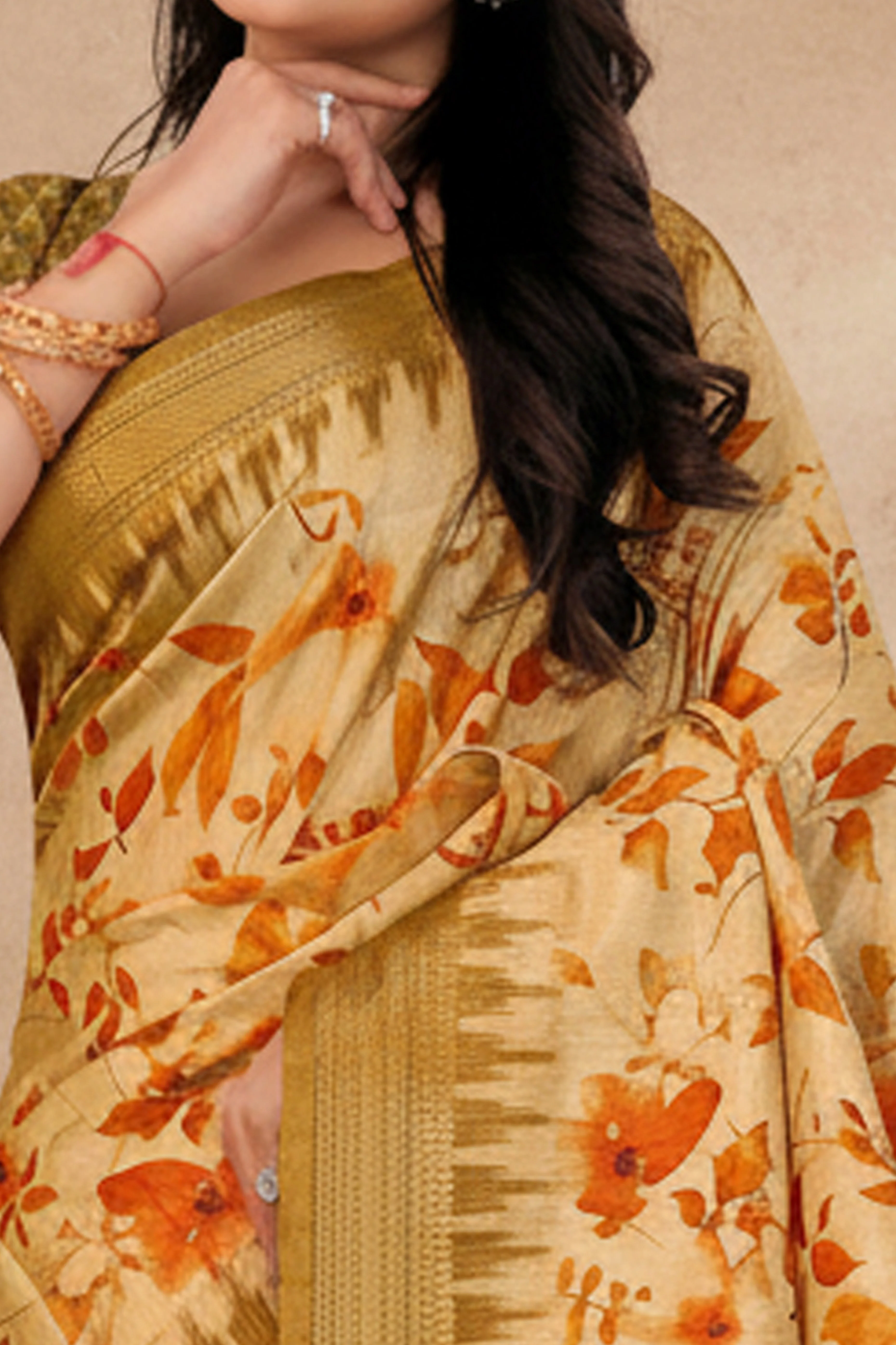 Chic Mehendi Green Floral Print Cotton Silk Saree Featuring Woven Border & Decorative Tassel Pallu - Image 2