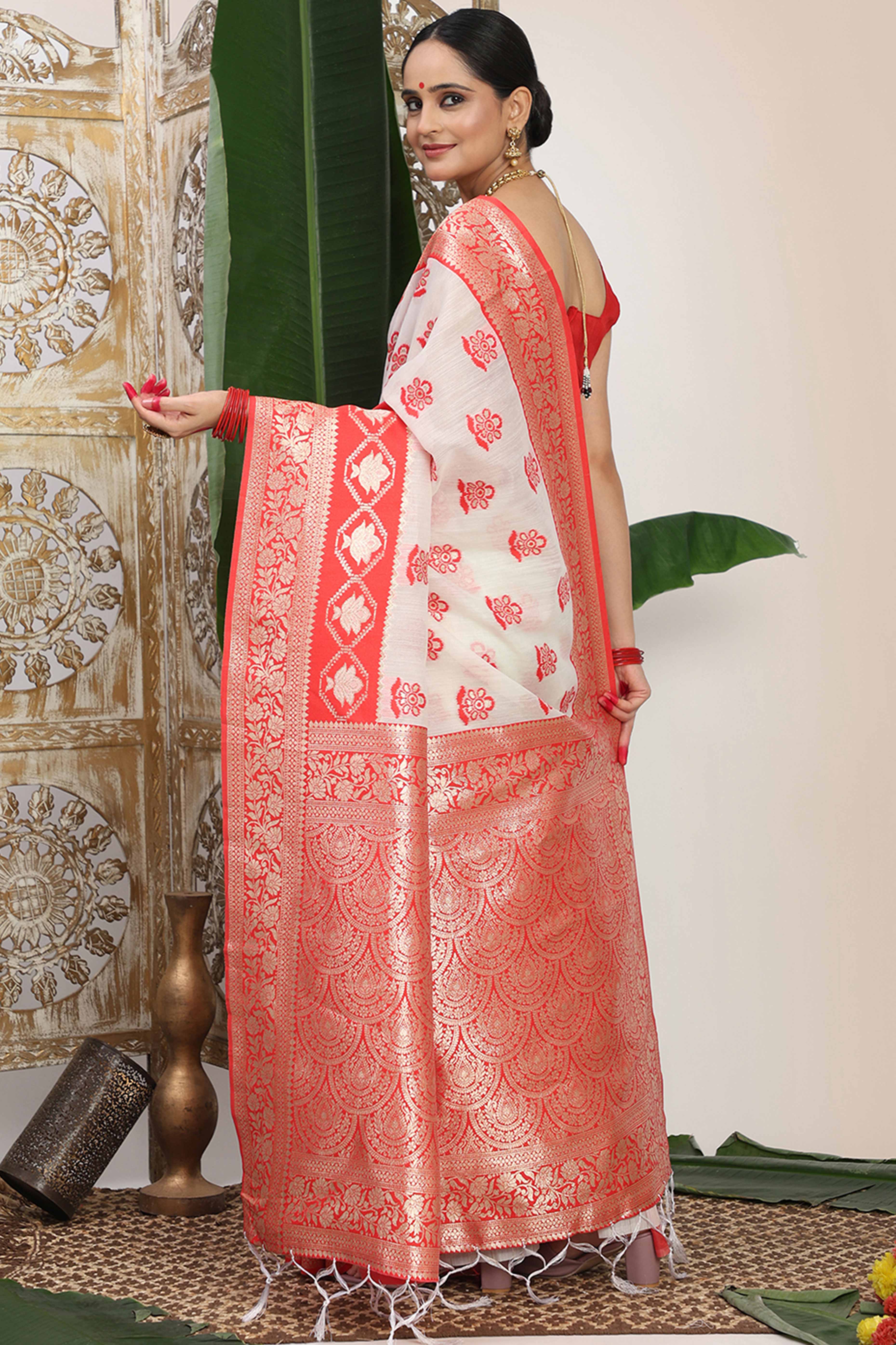 Chic White & Red  Saree In Linen Cotton Flaunting Traditional Zari Weaving And A Tasselled Edge - Image 6