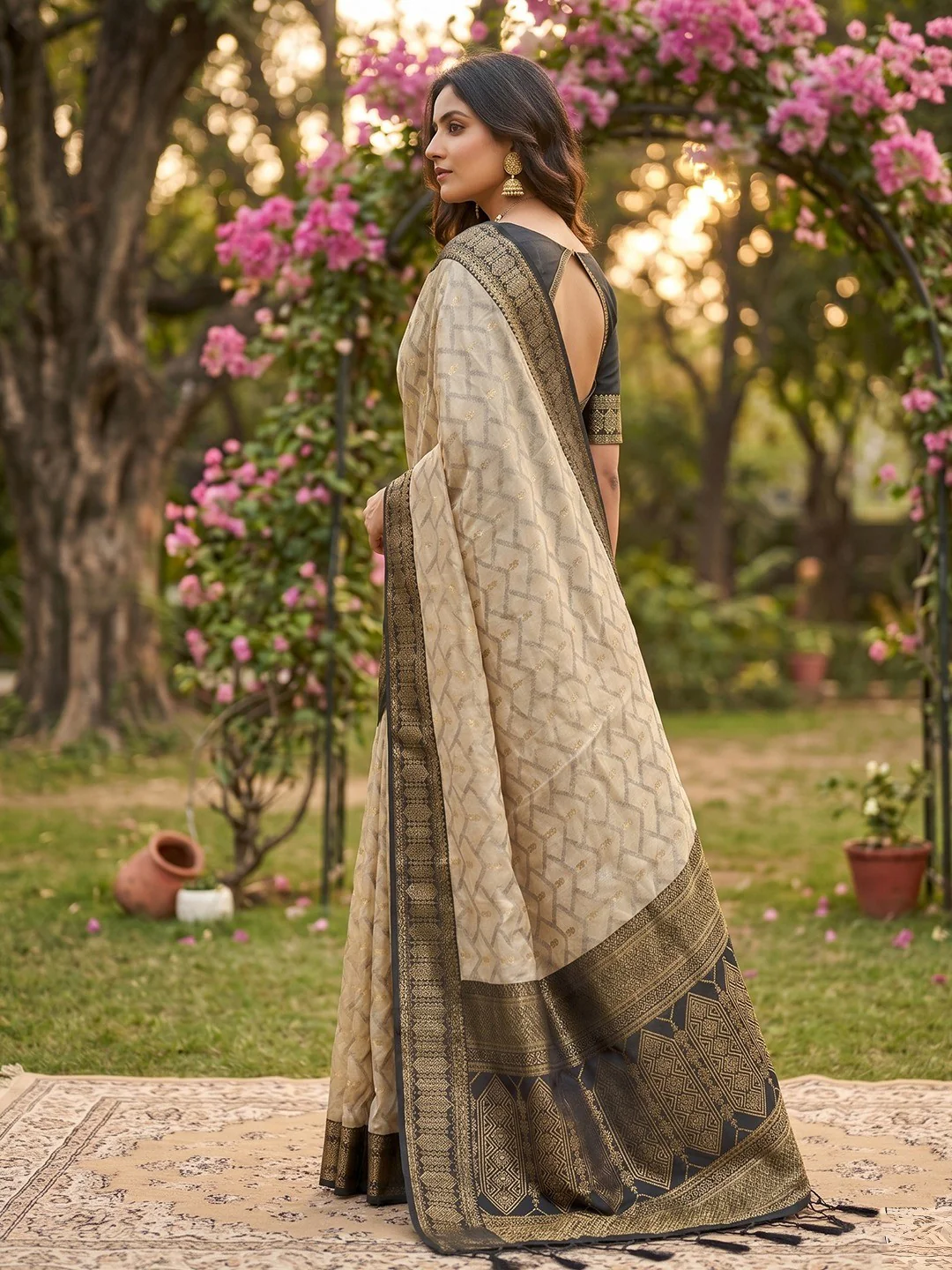 Chikoo Geometric Pattern Zari Weaving Cotton Silk Saree With Elegant Tassel Pallu Work - Image 3