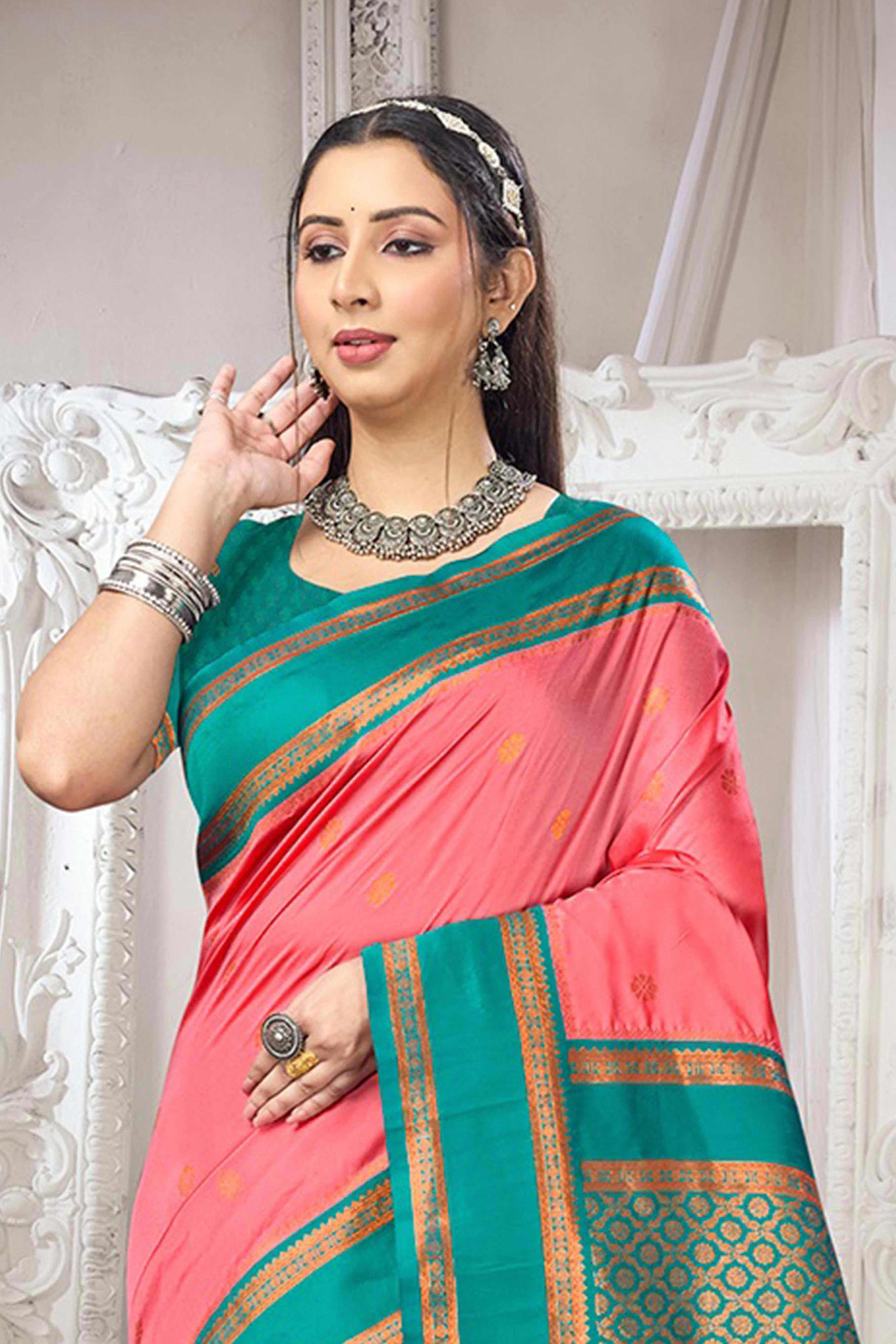Classic Dark Peach Floral Motif Weaving Silk Blend Saree With Tassel Pallu - Image 3