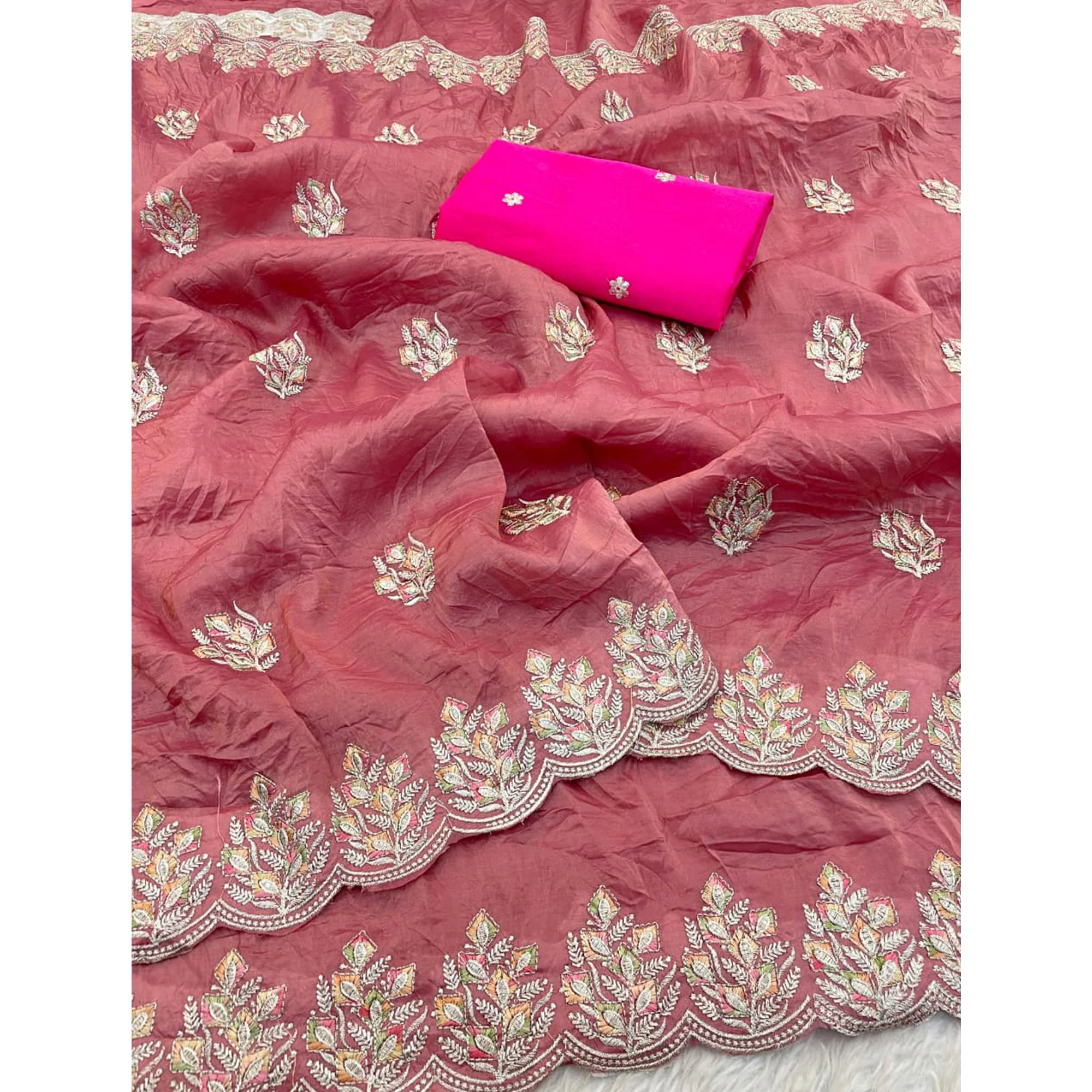 Classic Dusty Pink Silk Blend Crush Saree Beautifully Embellished With Floral Thread Embroidery - Image 6