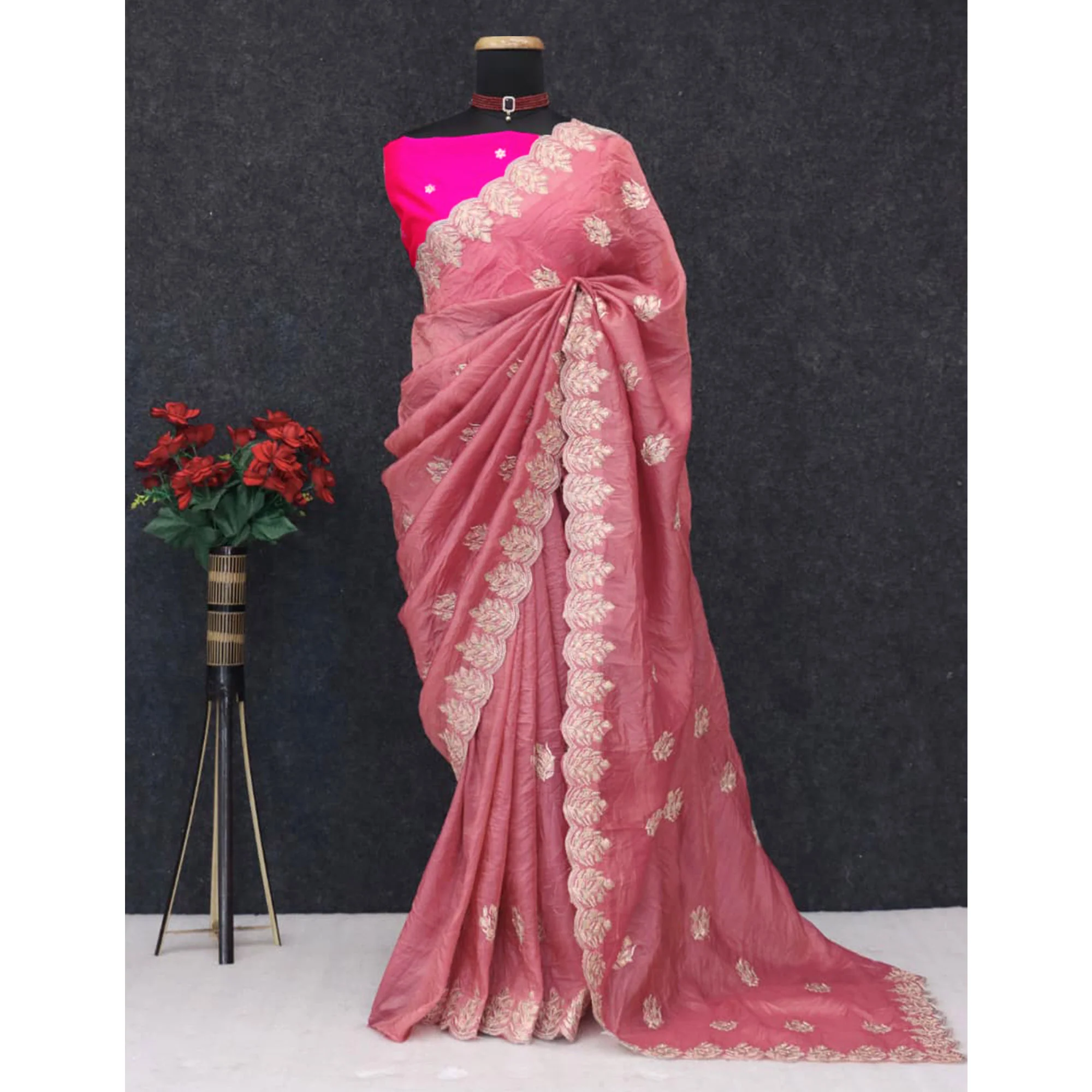 Classic Dusty Pink Silk Blend Crush Saree Beautifully Embellished With Floral Thread Embroidery - Image 7