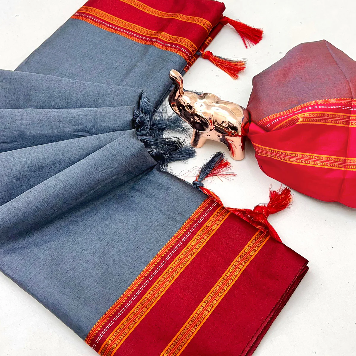 Classic Grey Solid Weaving Pure Silk Saree Accented With Woven Striped Pallu & Tassel Finish - Image 2