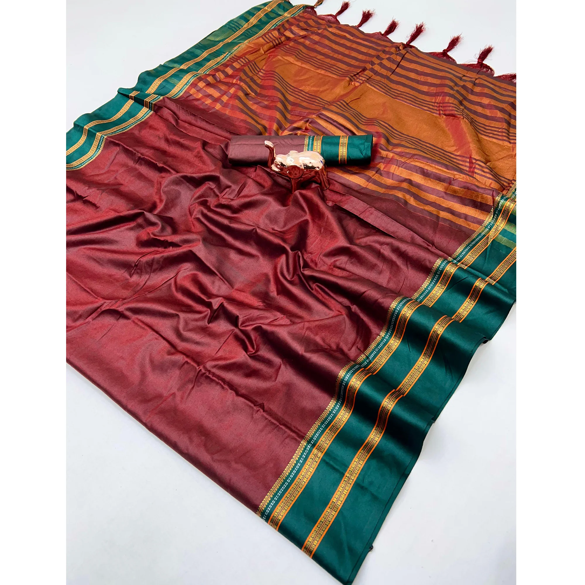Classic Maroon Solid Weaving Pure Silk Saree Accented With Woven Striped Pallu & Tassel Finish - Image 3