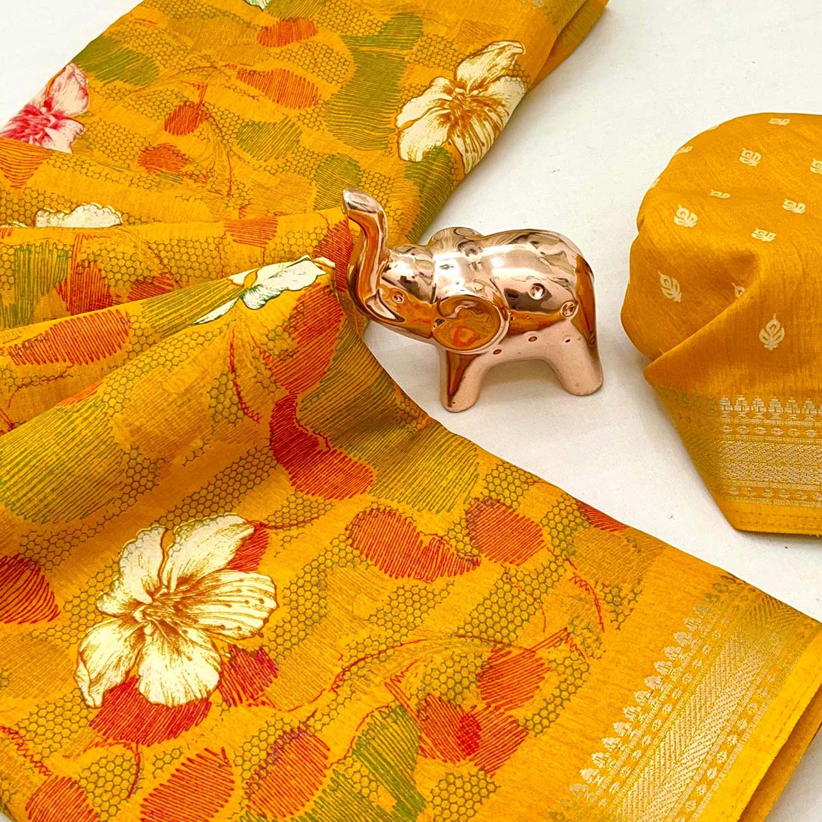 Classic Mustard Floral Printed Cotton Blend Saree With Elegant Zari Weaving Border - Image 2