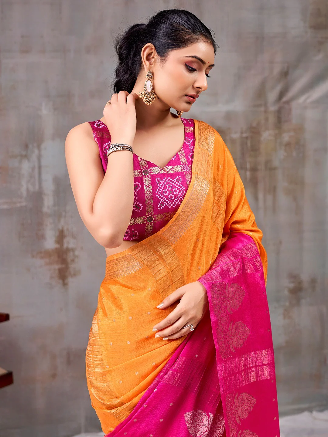 Classic Orange And Pink Floral Weaving Jacquard Chinon Half & Half Saree With Timeless Charm - Image 3