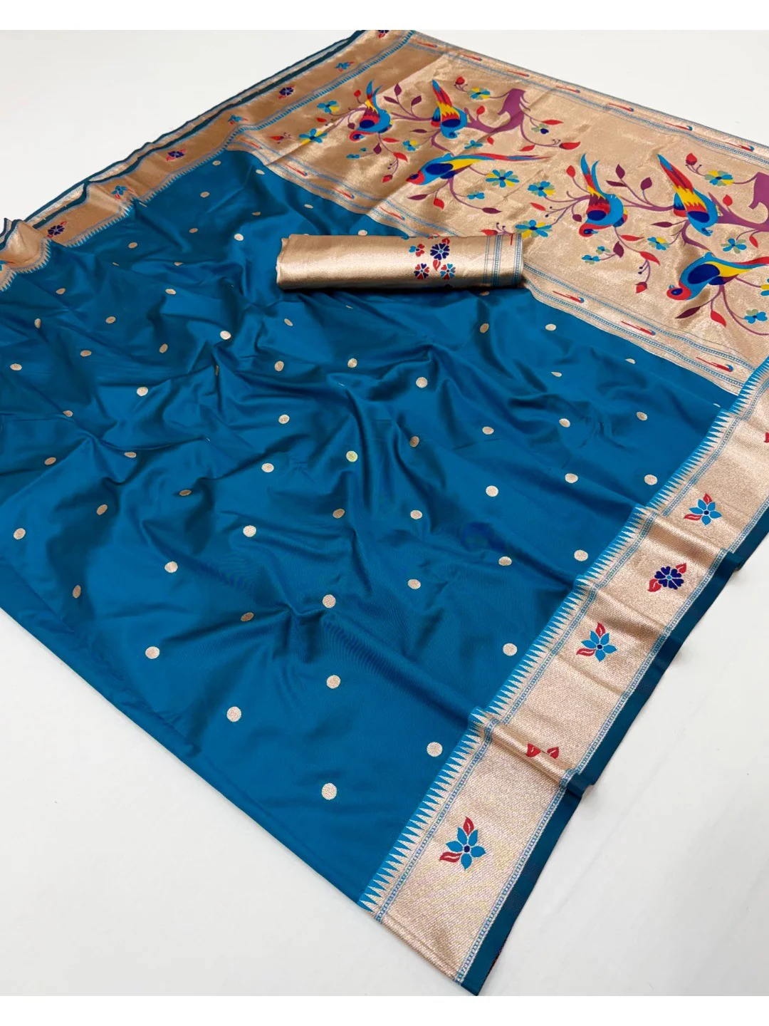 Classic Peacock Blue Zari Woven Banarasi Silk Paithani Saree With Floral Border & Parrot Motif Pallu - Image 2