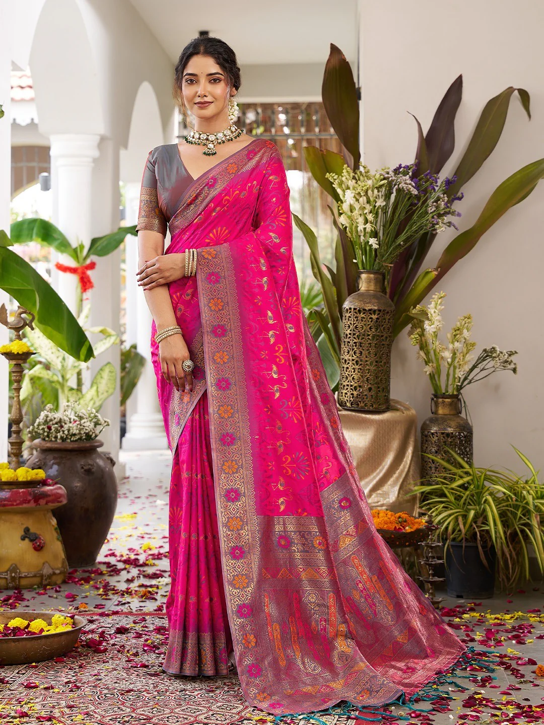 Classic Pink Soft Silk Blend Saree Enhanced With Traditional Floral Weaving & Tassel Pallu