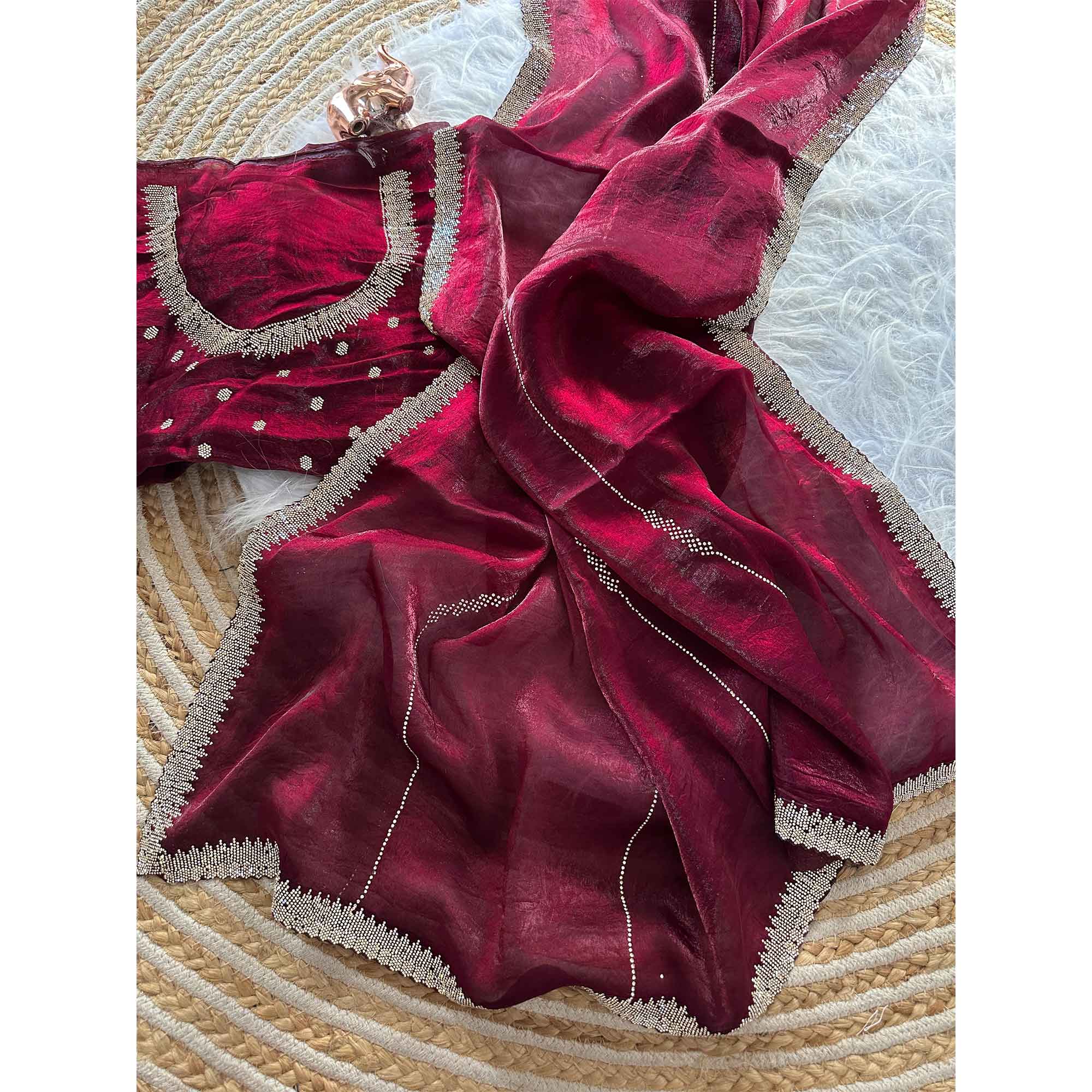 Classic Wine Pure Silk Saree Adorned With Sparkling Jarkan Work & An Exquisite Designer Border - Image 3