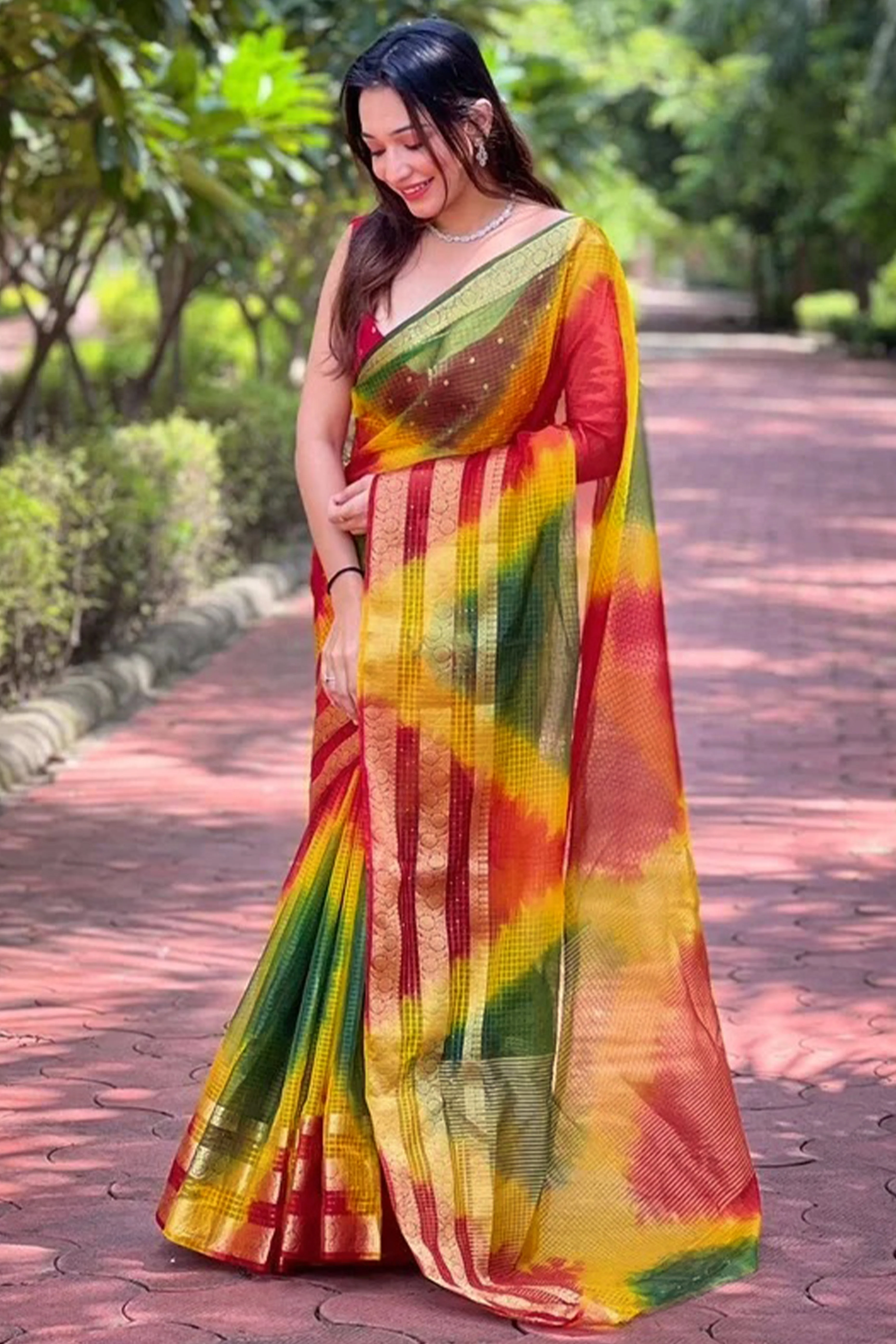 Classic Yellow & Red Kerala Inspired Checked Weaving Organza Saree - Image 5
