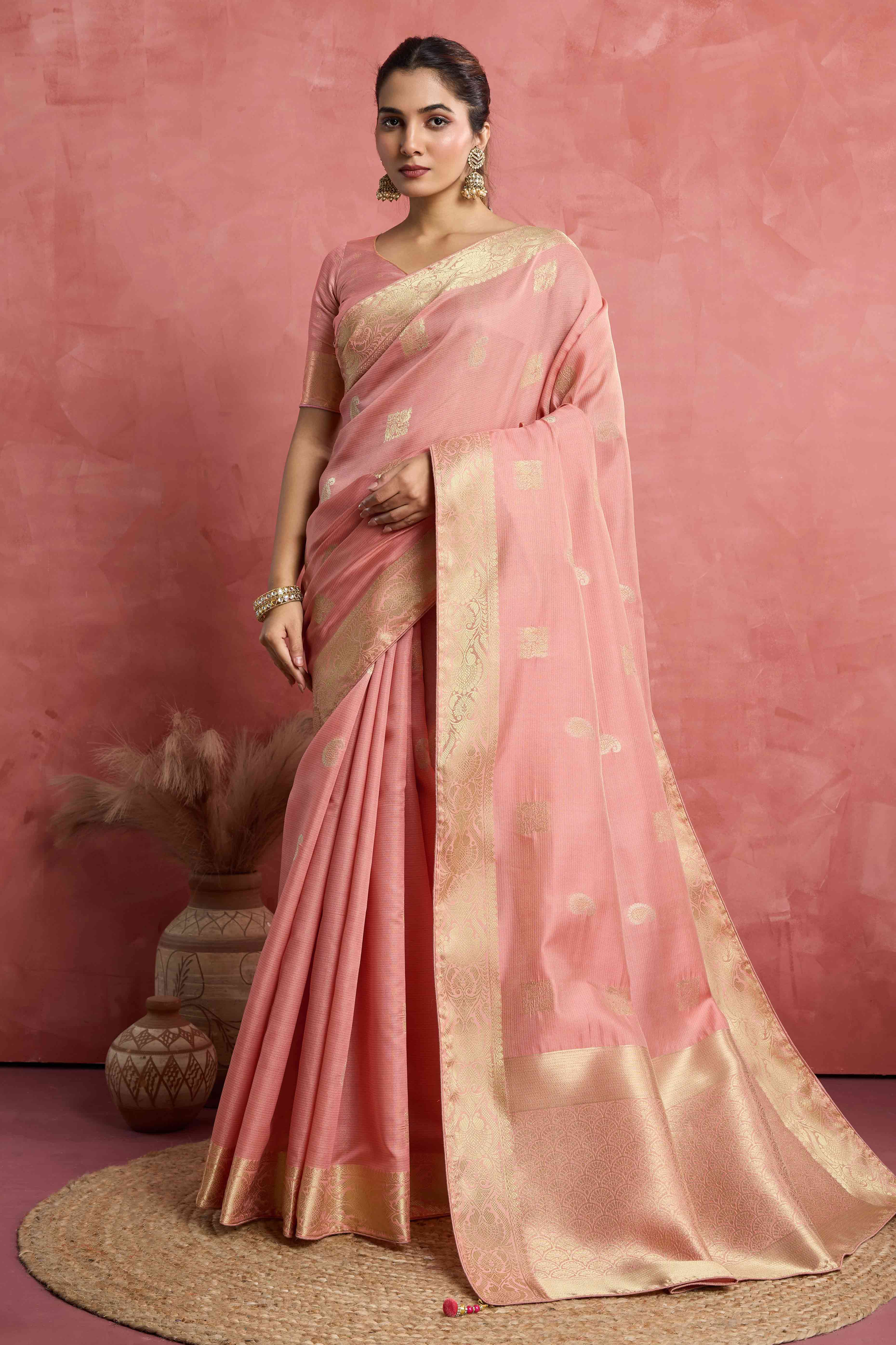 Contemporary Gajari Pink Silk Blend Saree Flaunting Alternate Buttas With Piping & Tassel Accents - Image 3
