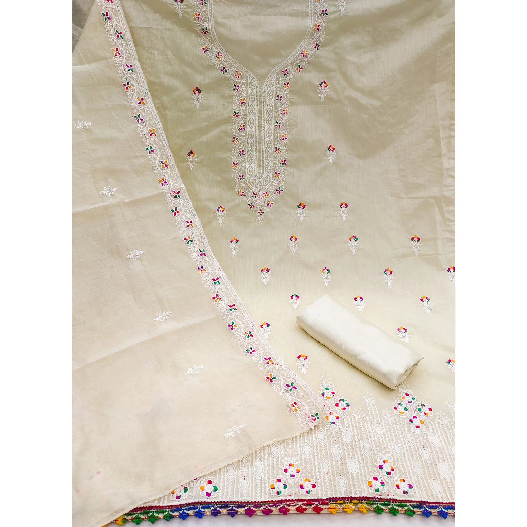 Cream Chanderi Silk Dress Material Beautified with Intricate Floral Thread Embroidery - Image 4