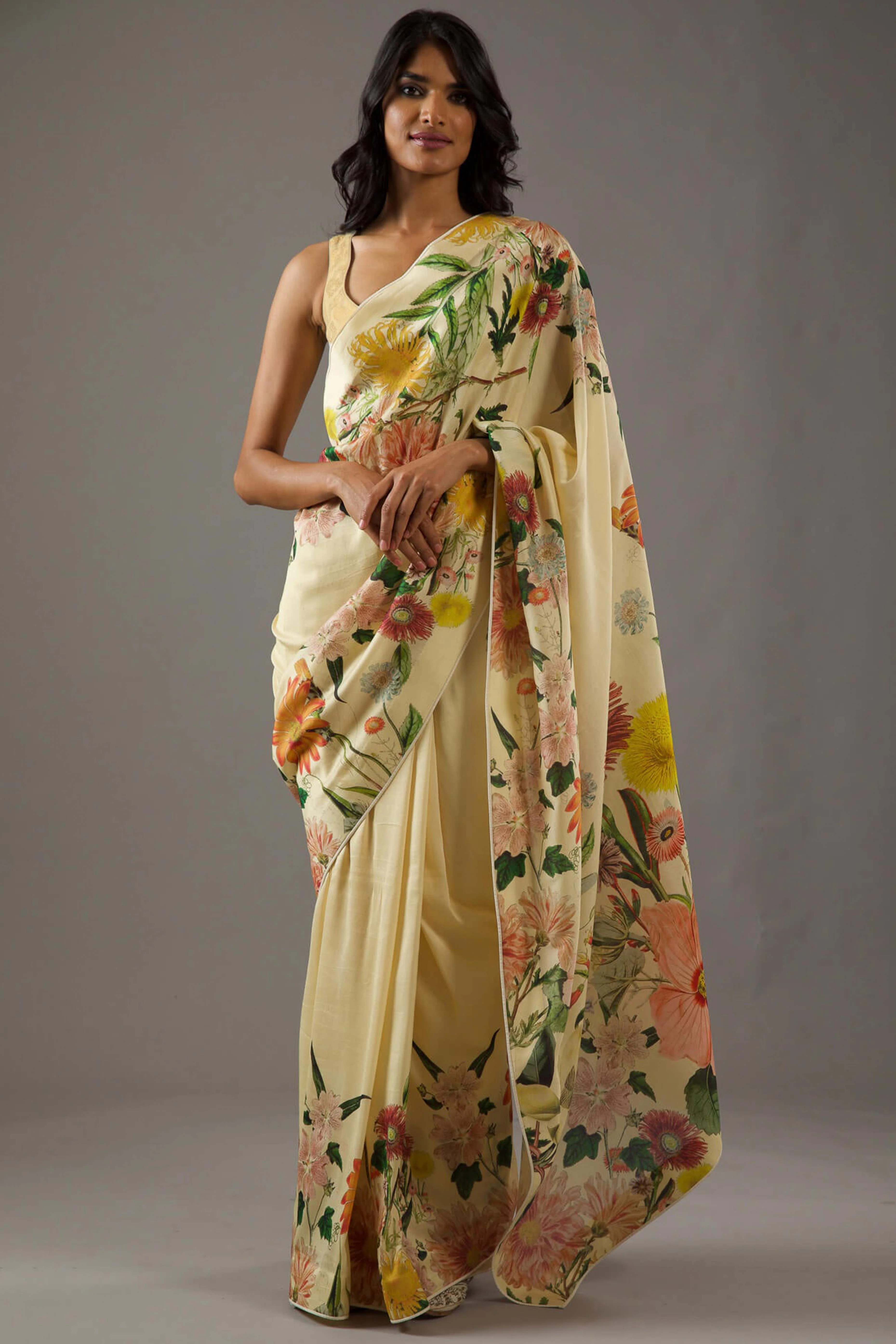 Cream Floral Printed Chiffon Saree - Image 3