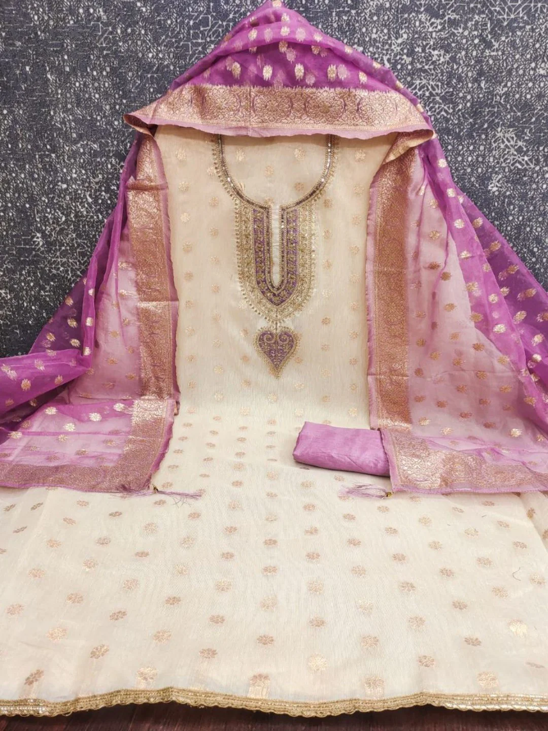 Cream & Lavender Butti Weaving Shimmer Dress Material With Elegant Cording Embroidery Work On Neck - Image 5
