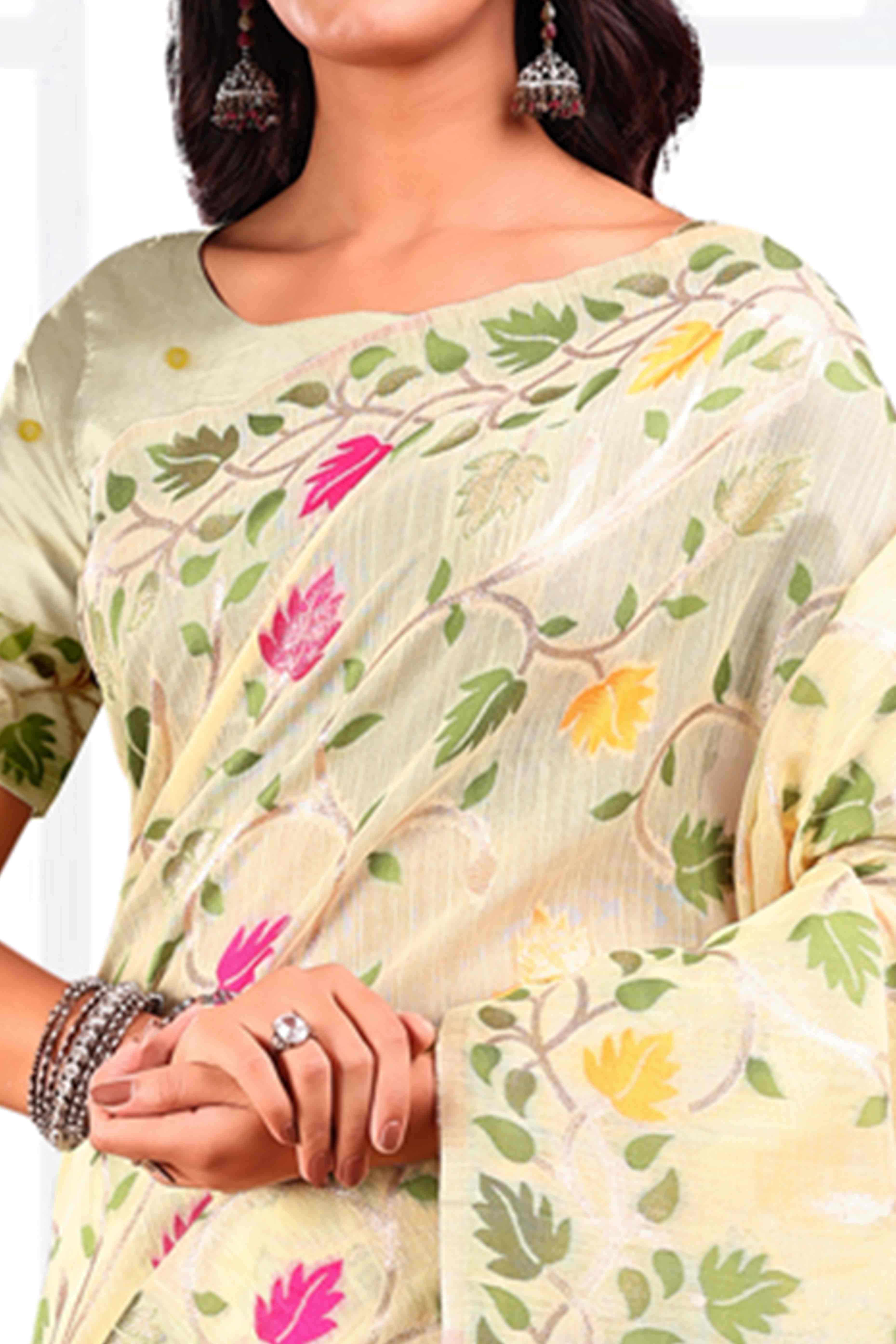 Cream Linen Cotton Silk  Saree Enhanced With Floral Zari Weaving & Tasselled Pallu Finish - Image 2