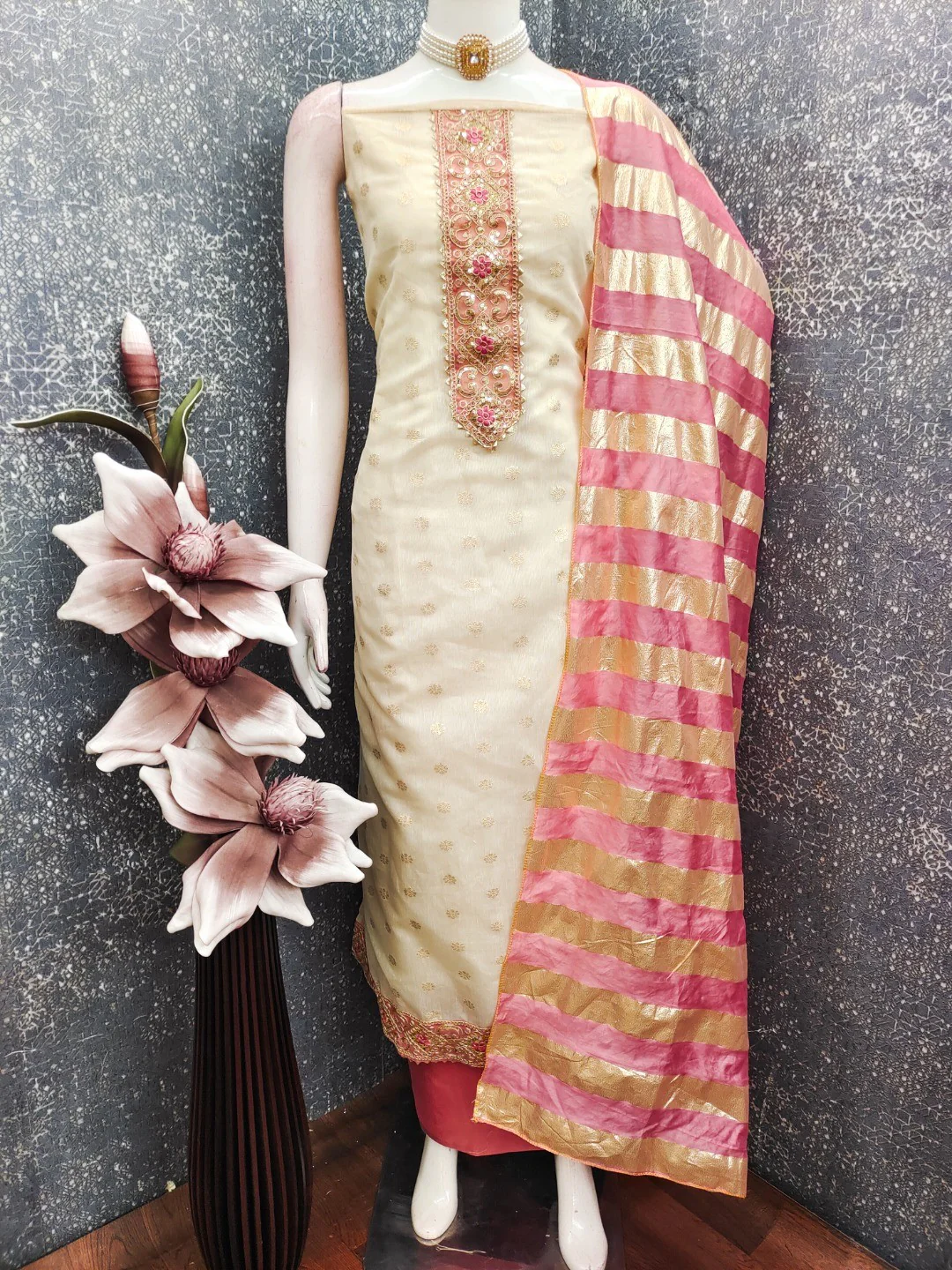 Cream & Pink Floral Weaving Shimmer Dress Material Adorned With Elegant Sequins Embroidery - Image 5
