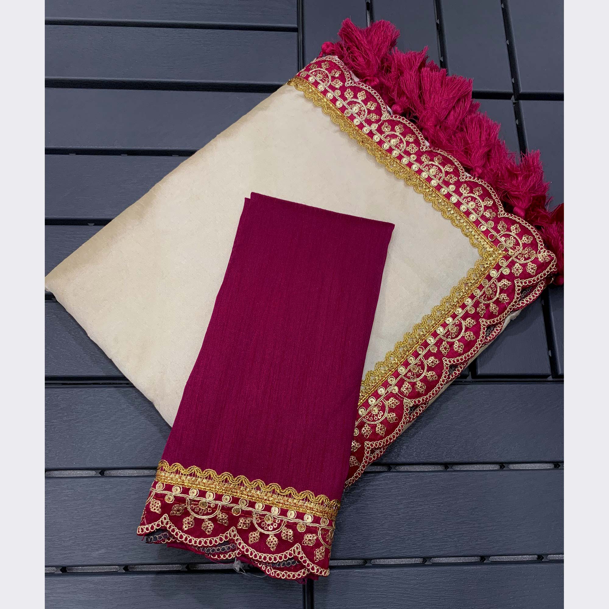 Cream & Rani Pink Solid Art Silk Saree With Sequins Embroidered Border - Image 4