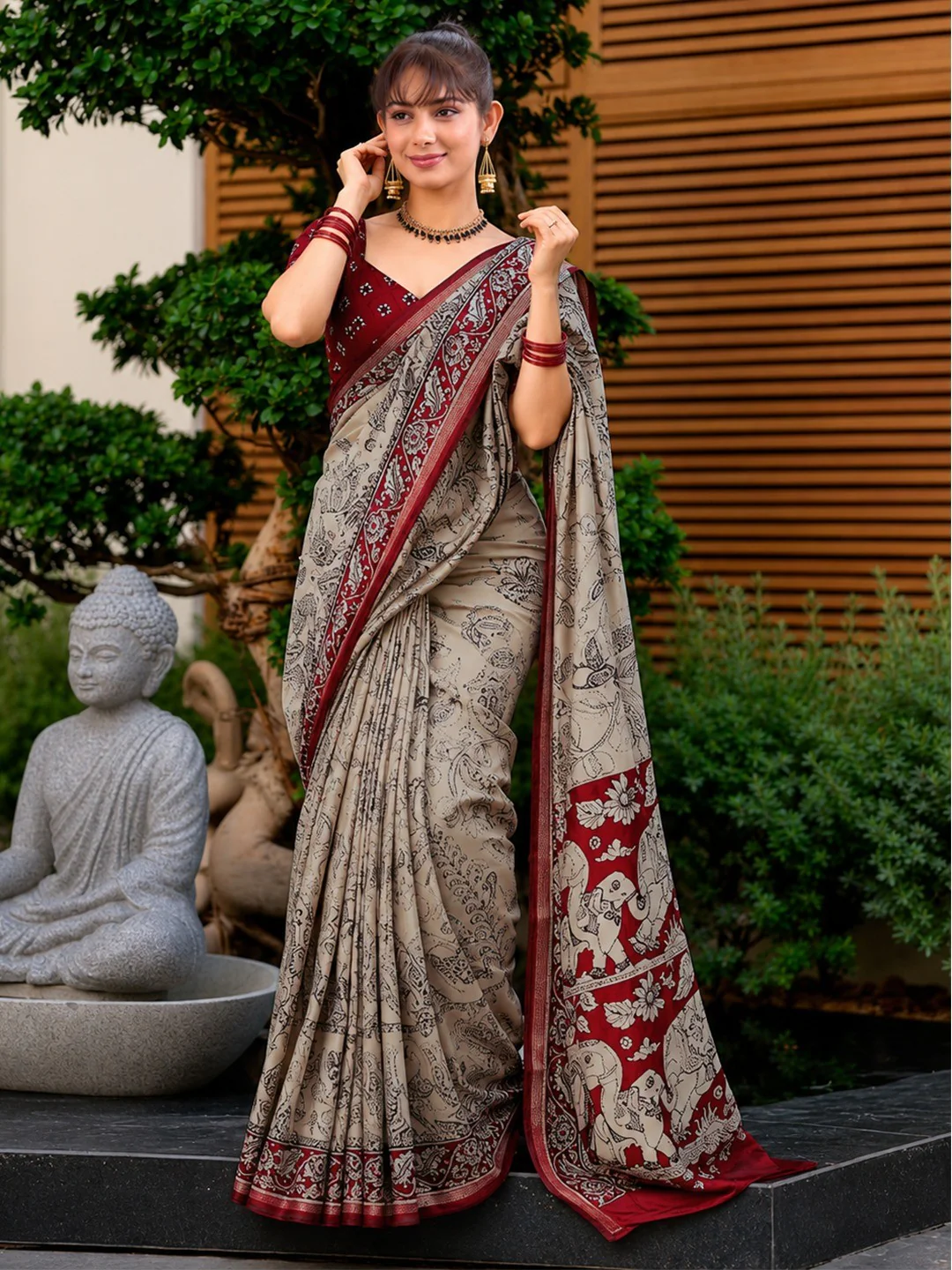 Cream & Red Mulmul Cotton Saree with Elegant Traditional Printed Pattern