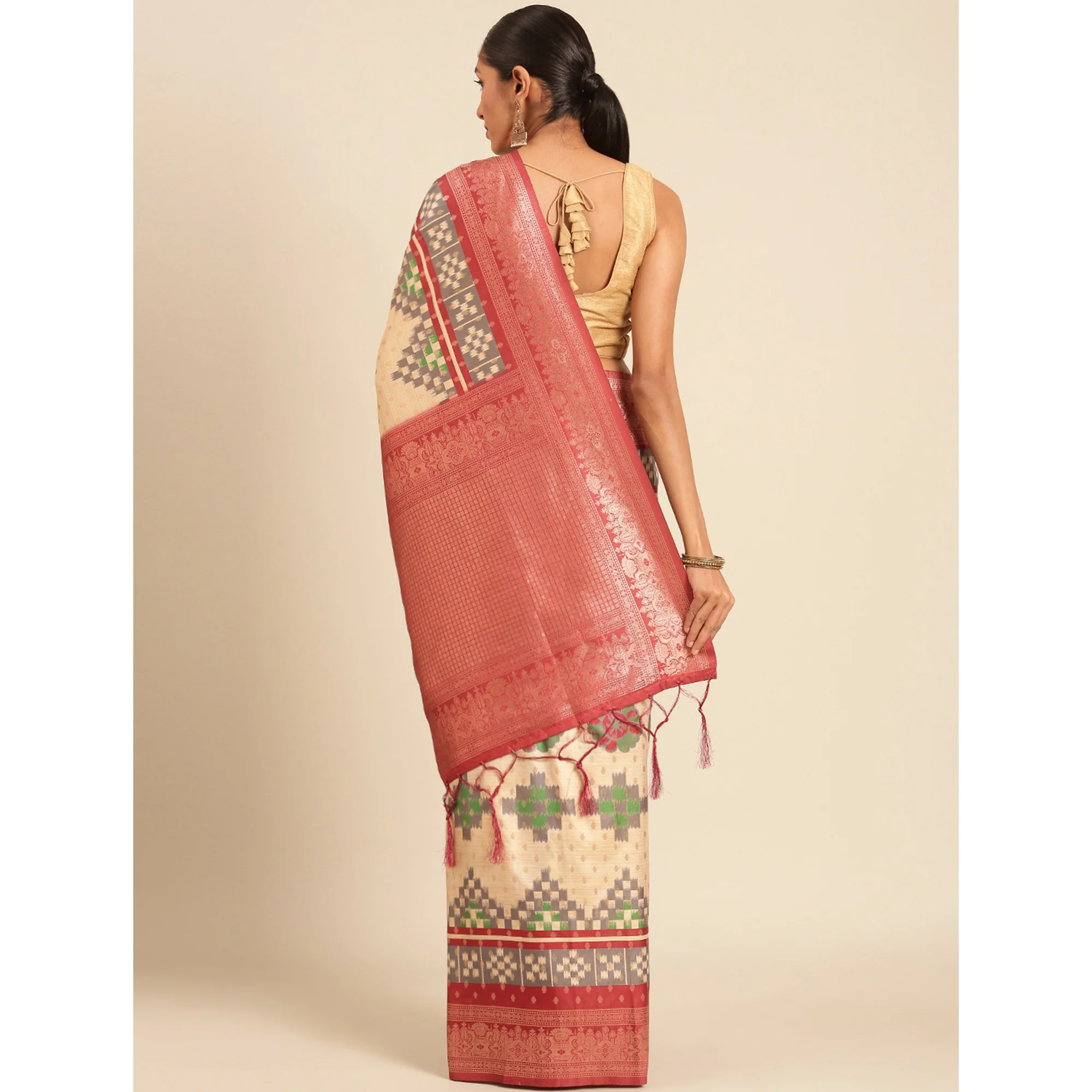 Cream Woven Banarasi Silk Saree With Tassels - Image 5