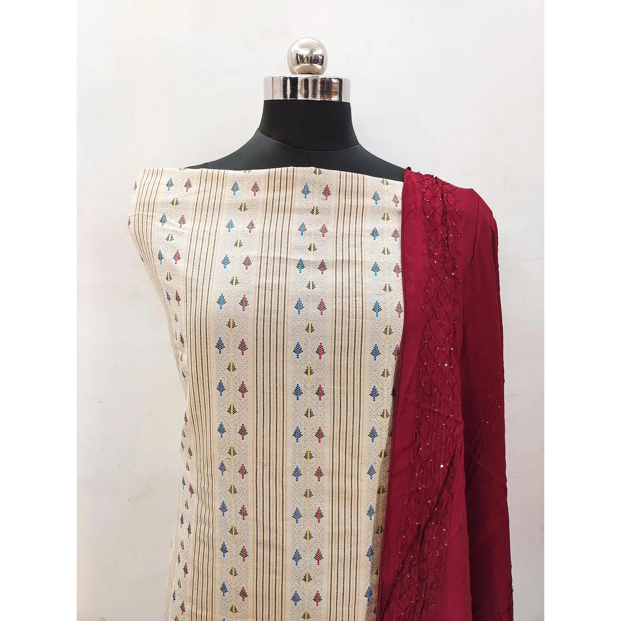Cream Woven Pure Cotton Dress Material - Image 4