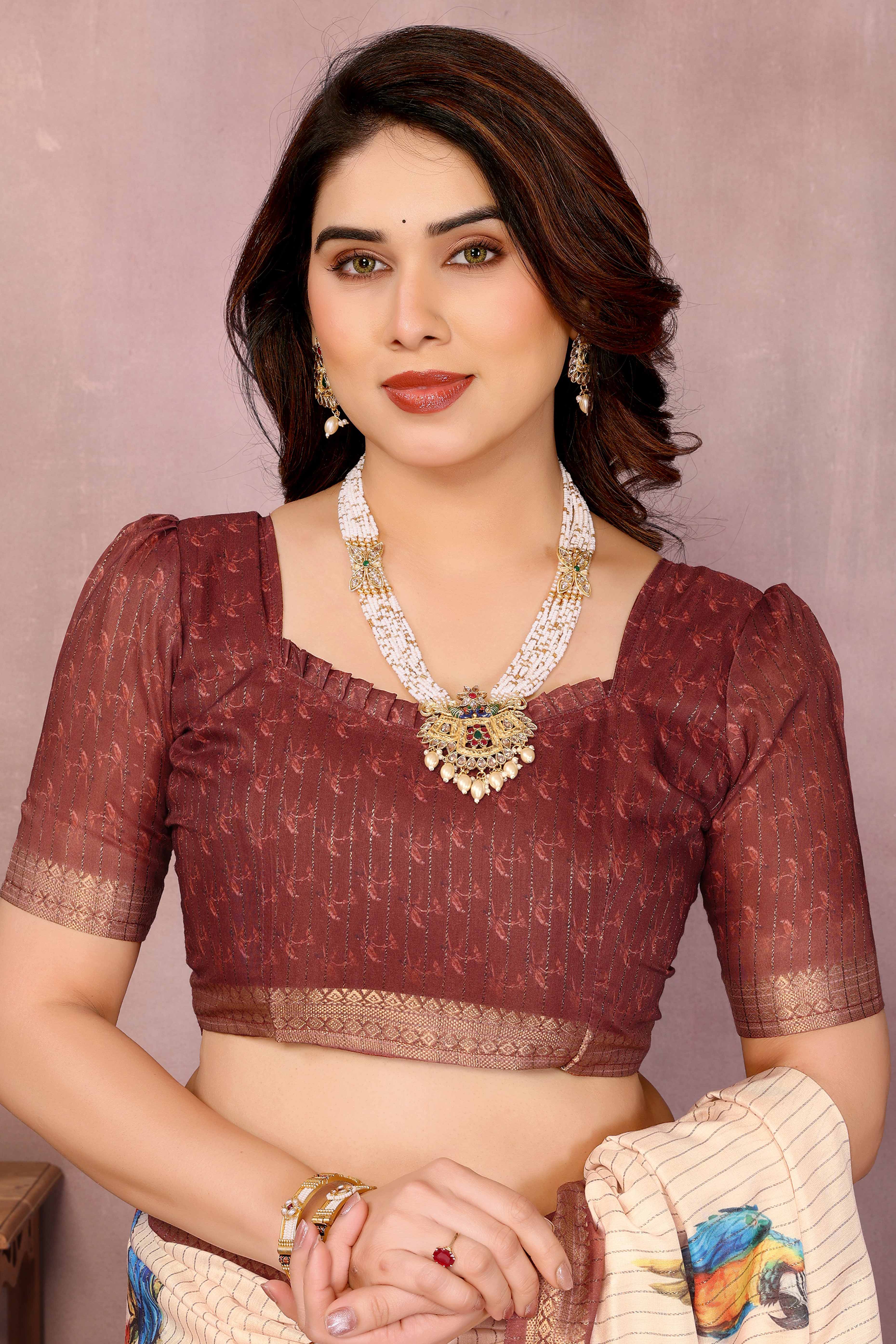 Cream Zari Woven Saree with Floral Motifs in Cotton Blend Fabric - Image 7