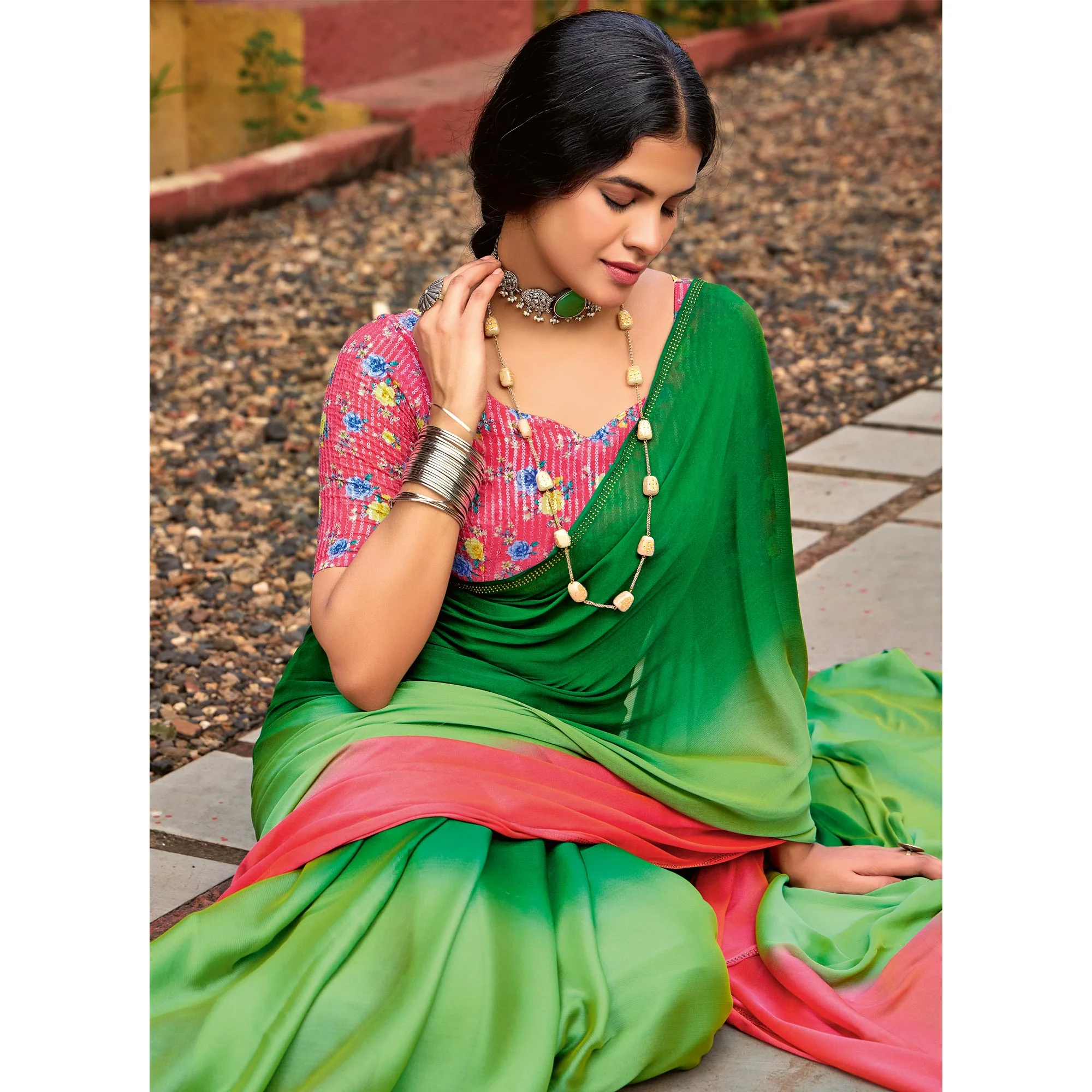 Dark Green & Red Ombre Print Chiffon Sarees - Image 3