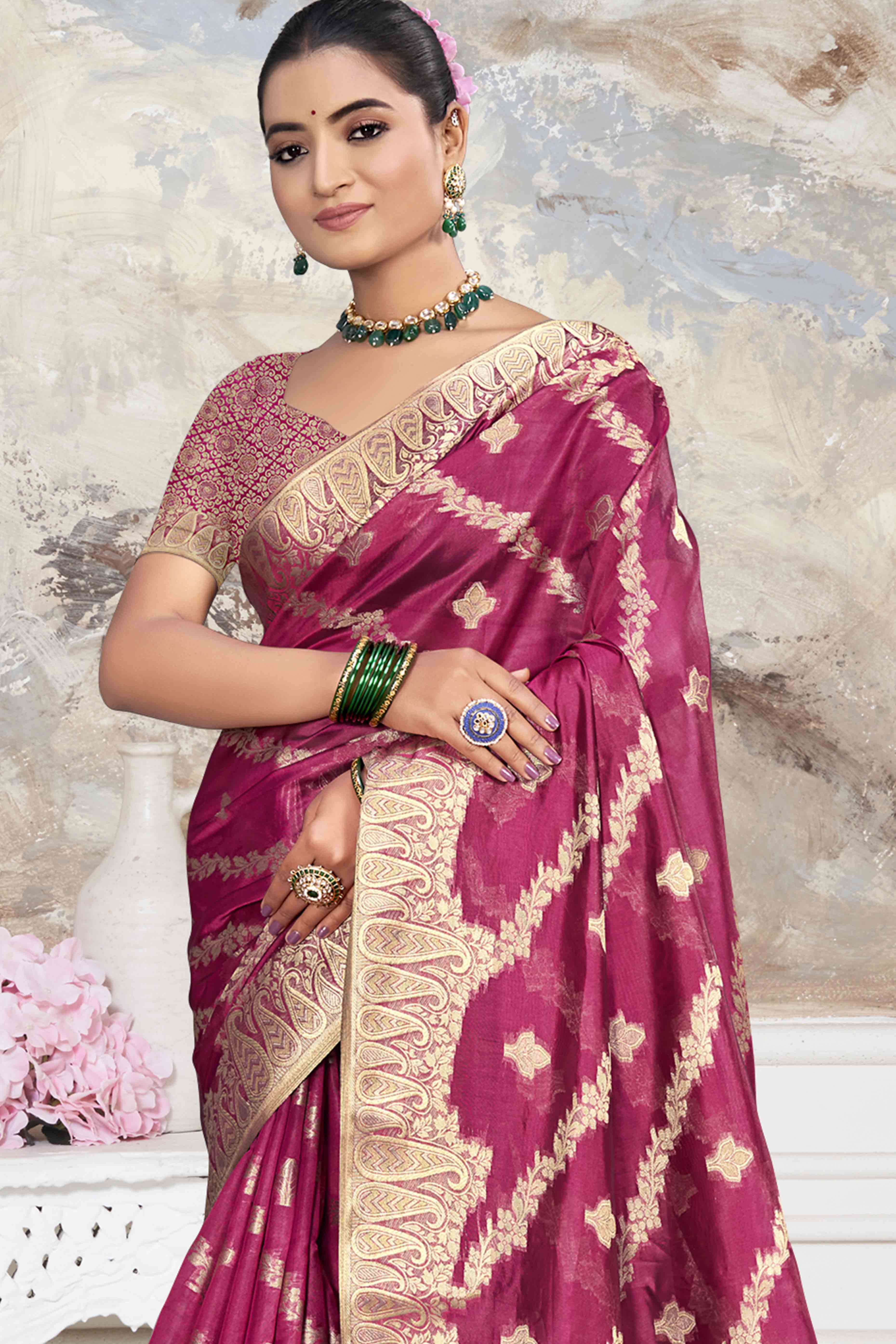 Dark Magenta Floral With Paisley Pattern Zari Woven Organza Saree - Image 3