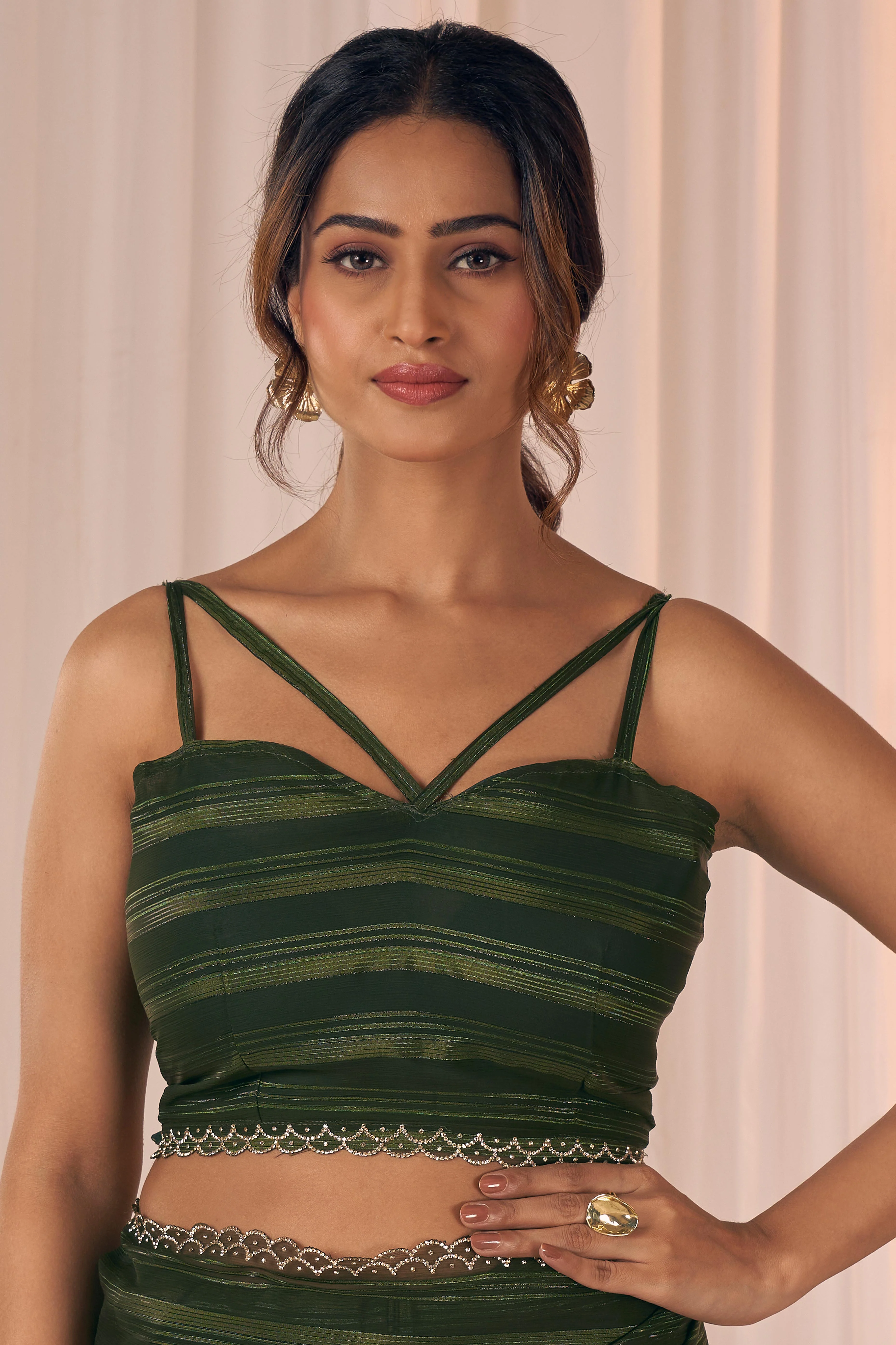 Dark Olive Striped Designer Georgette Saree Adorned With An Elegant Zarkan Cutwork Border - Image 8