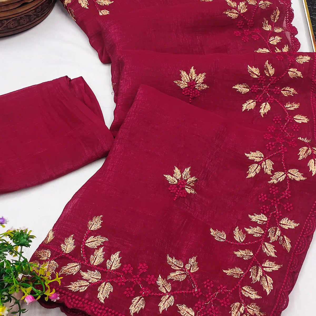 Dark Pink Sheer Organza Saree Adorned with Floral Embroidery - Image 2