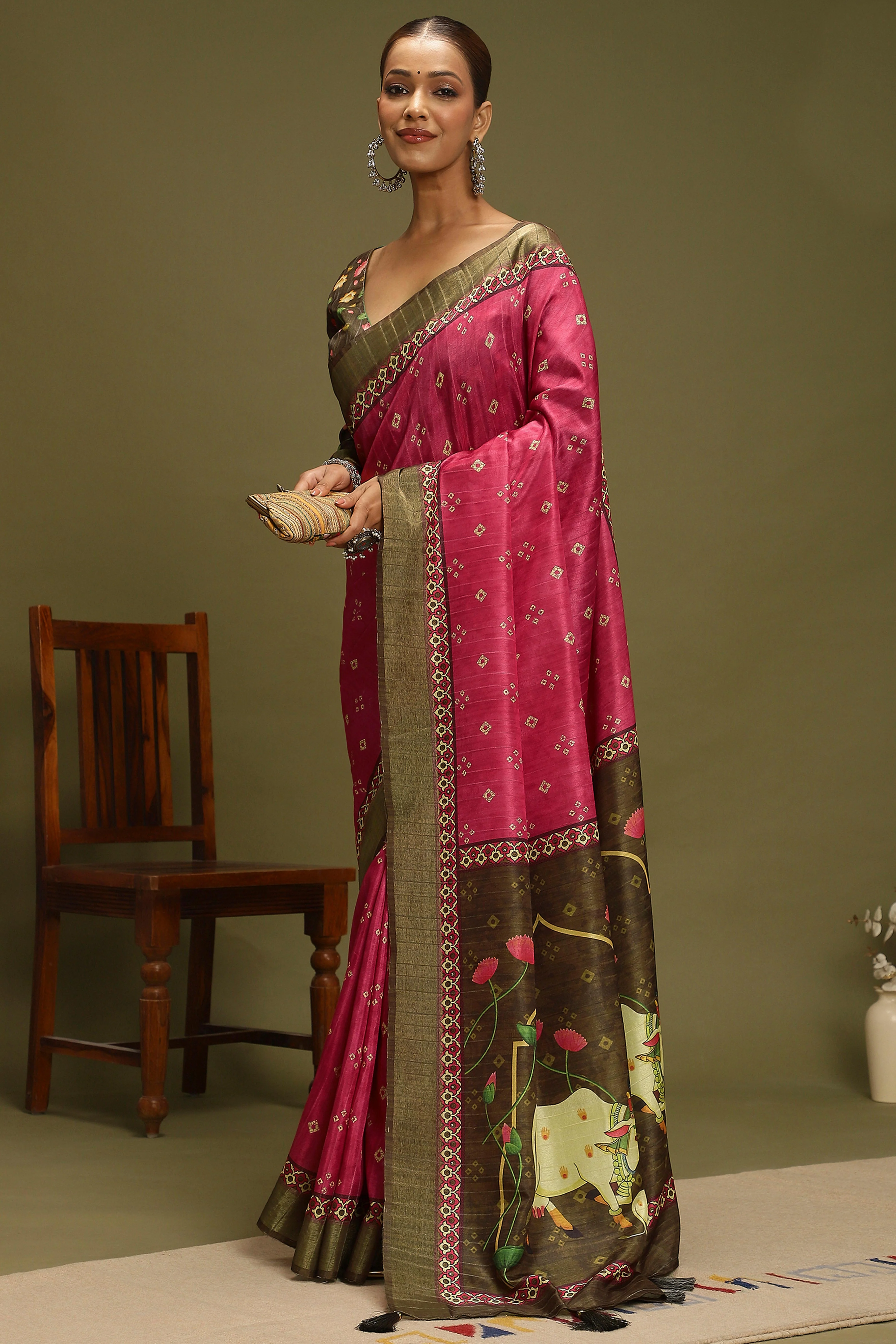 Dark Pink Silk Blend Saree Decorated with Vibrant Bandhani Prints and Festive Detailing - Image 4