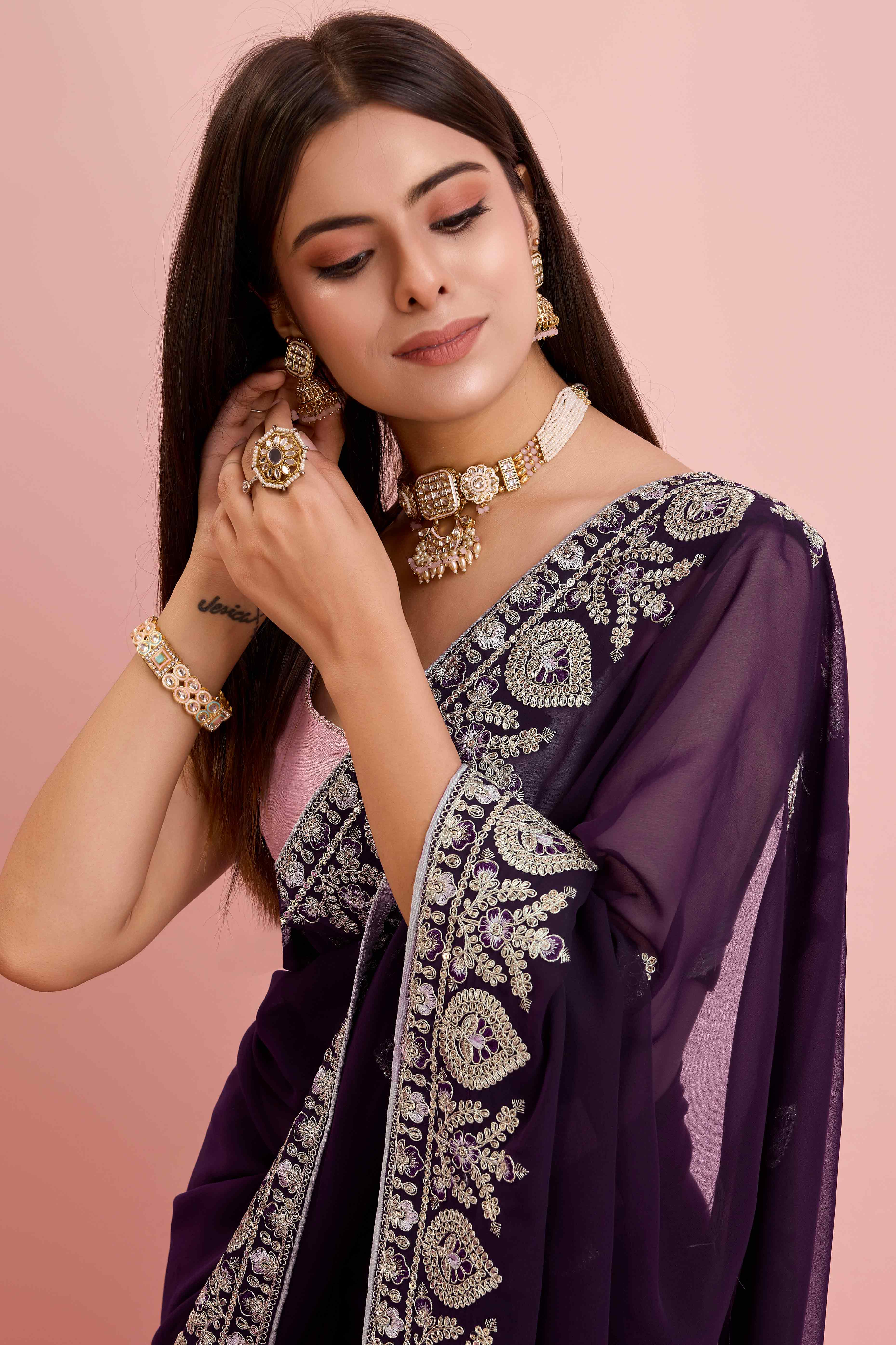 Dark Purple Floral Sequins Embroidered Georgette Saree - Image 6