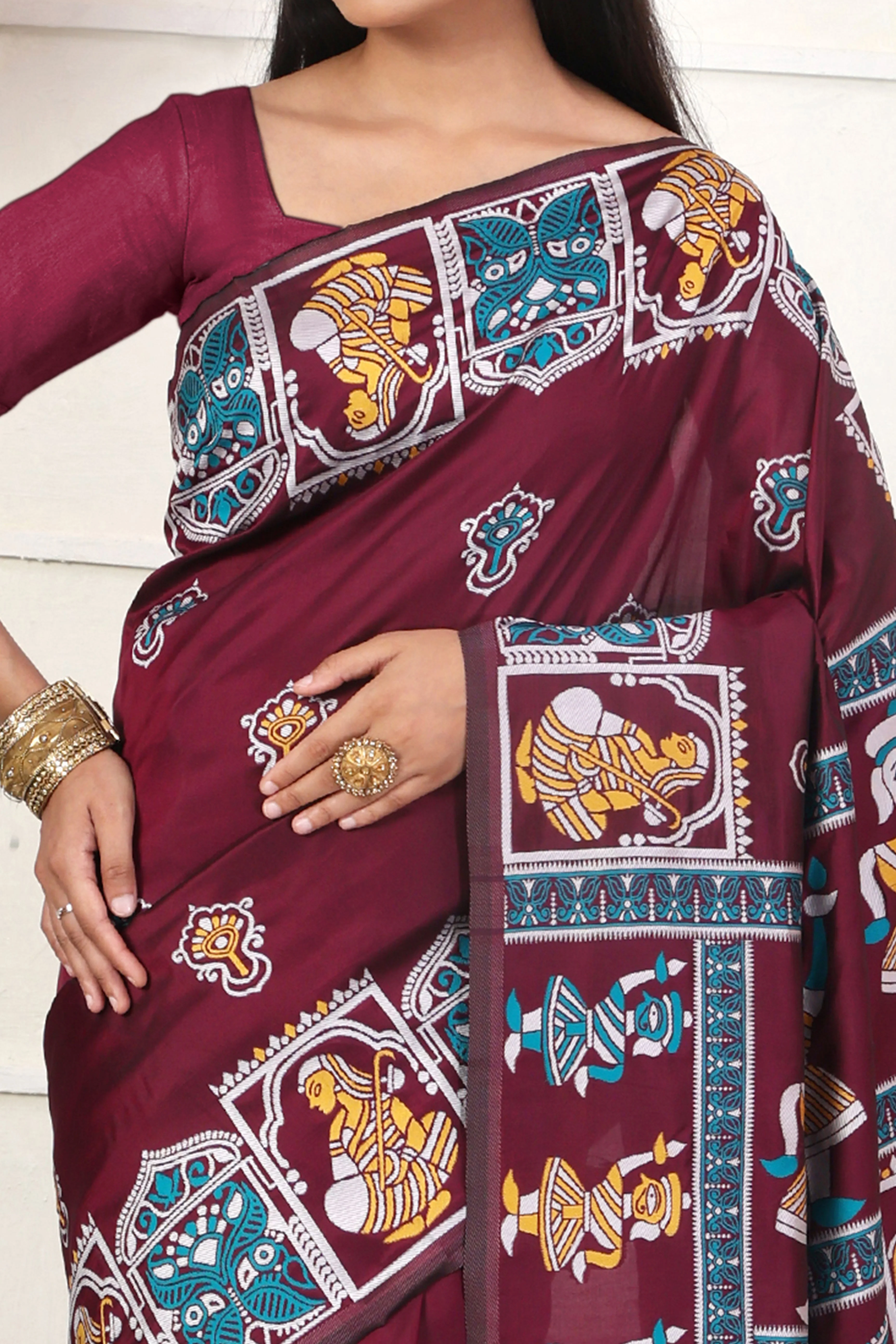 Dark Wine Ethnic Madhubani Print Silk Blend Saree Enhanced With Tassel Pallu Accents - Image 2
