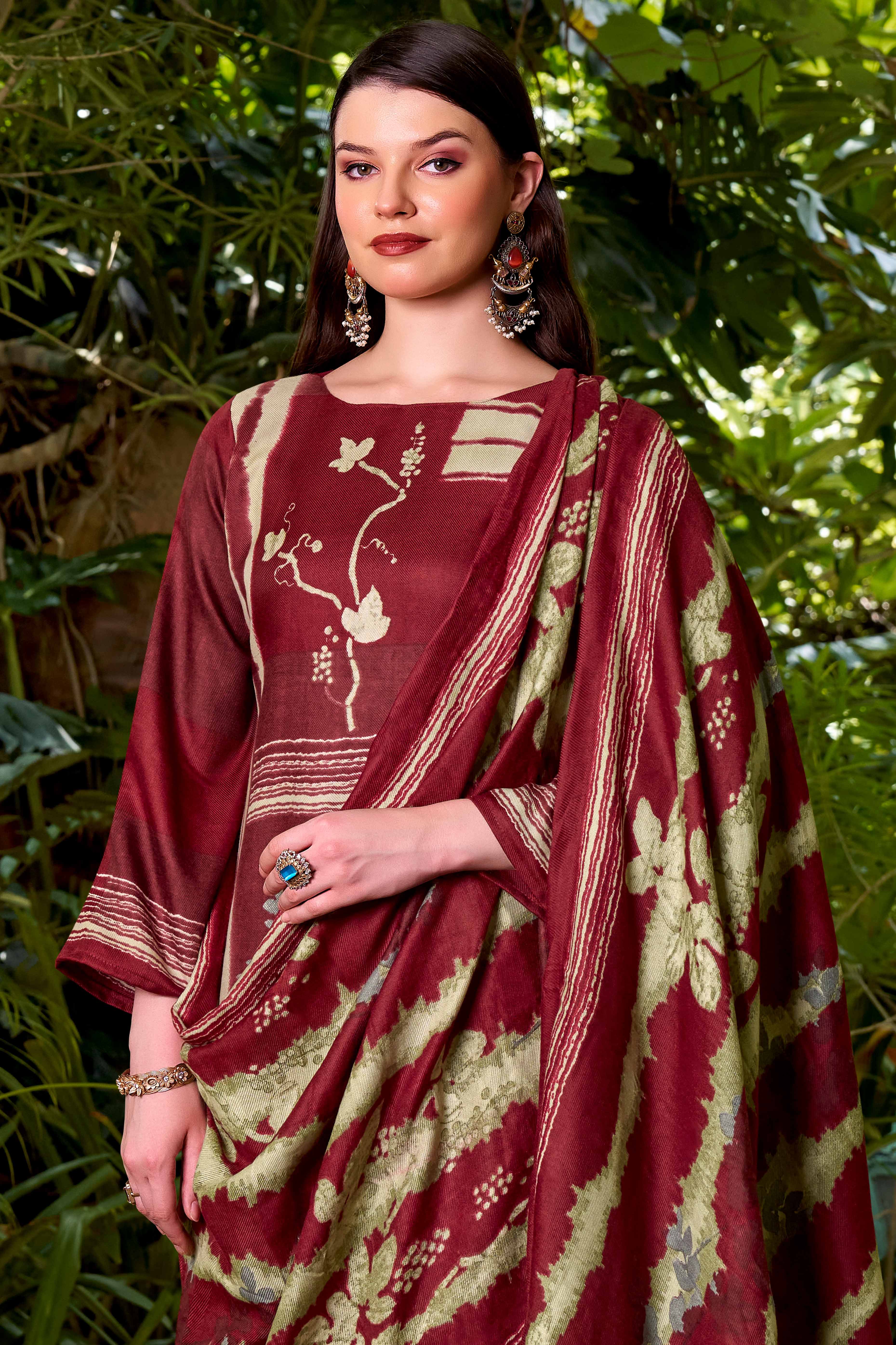 Designed Maroon Pure Pashmina Wool Fabric with Floral Prints for Timeless Appeal - Image 3