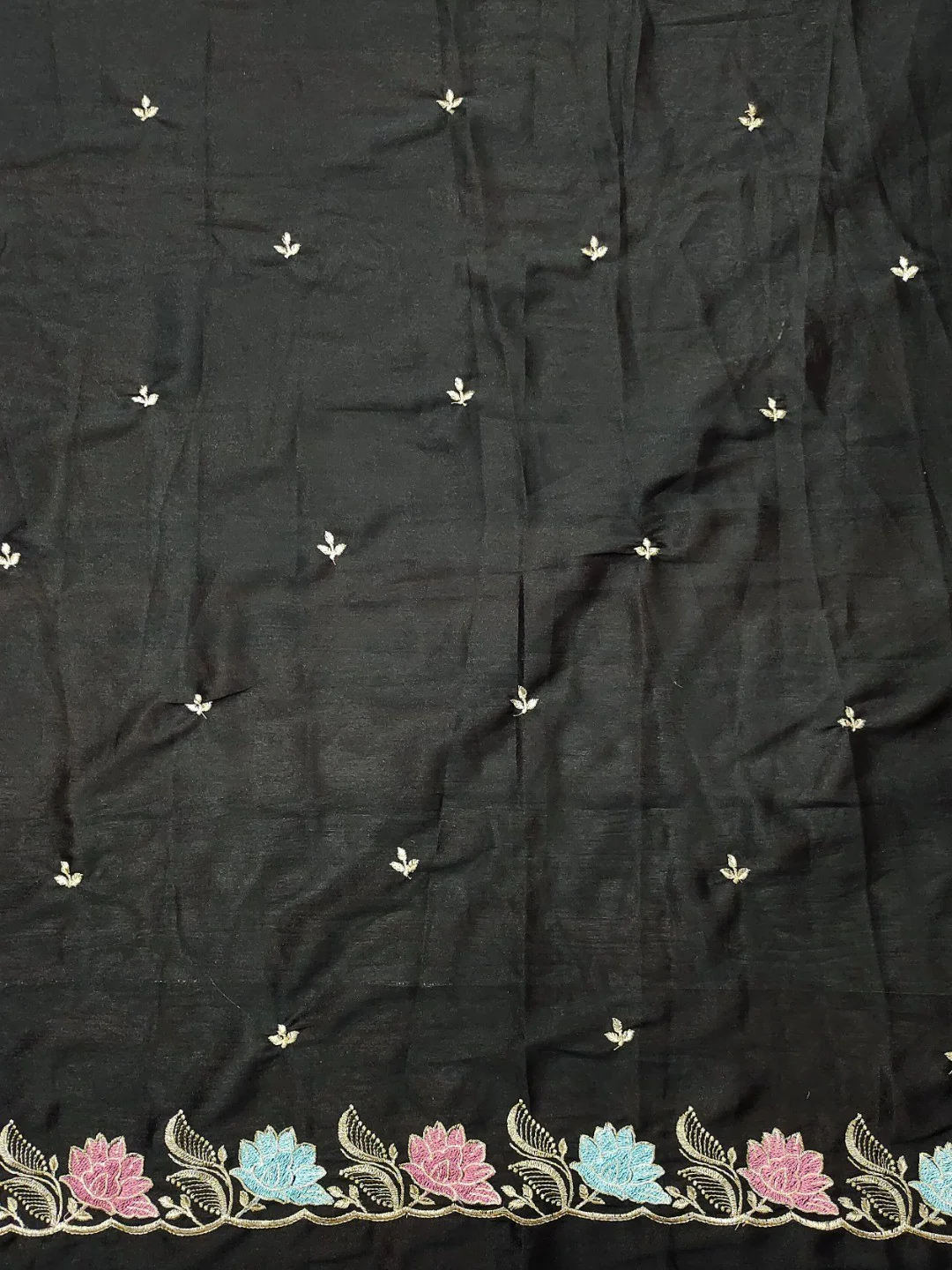 Designer Black Tussar Silk Saree with Premium Floral Embroidered Border Work - Image 2